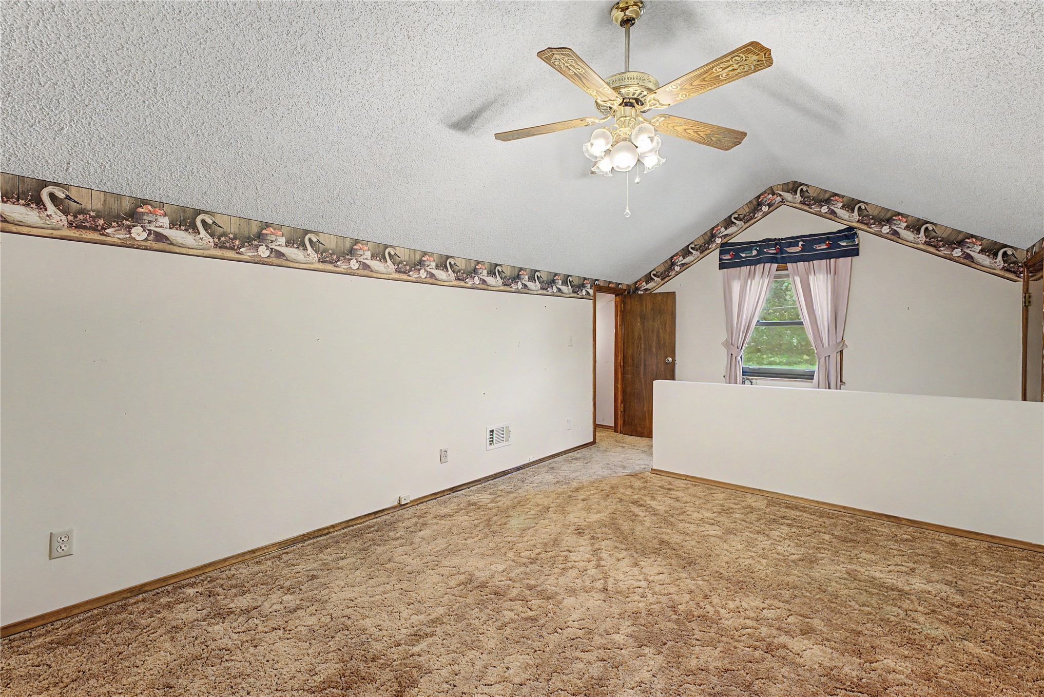 267 County Road 3013 Property Photo 20