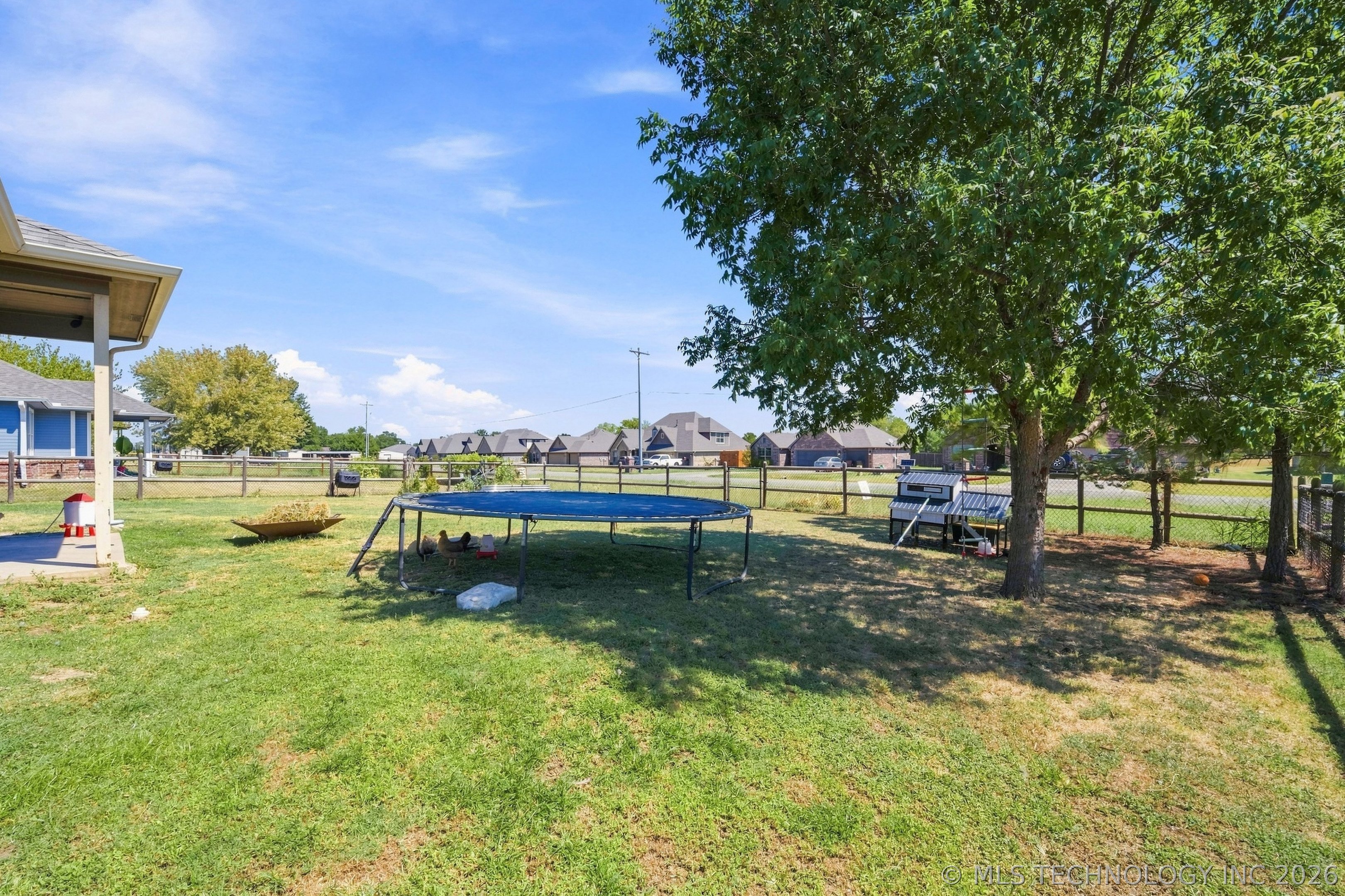2111 S Javine Street Property Photo 32