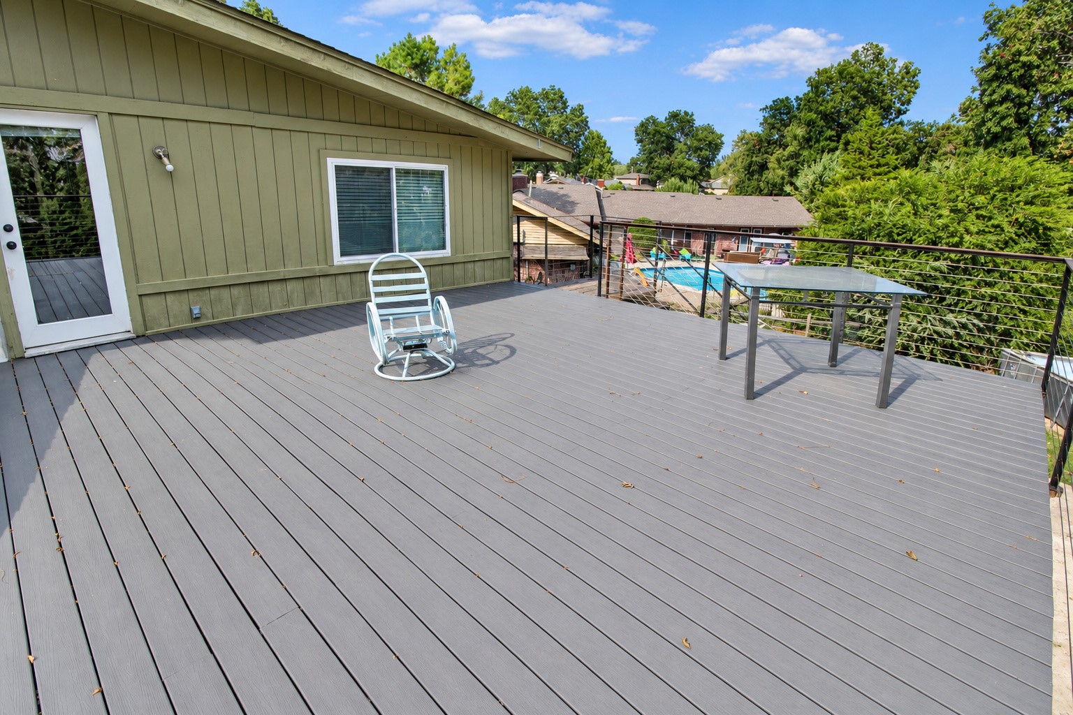 8413 Shadowood Avenue Property Photo 13