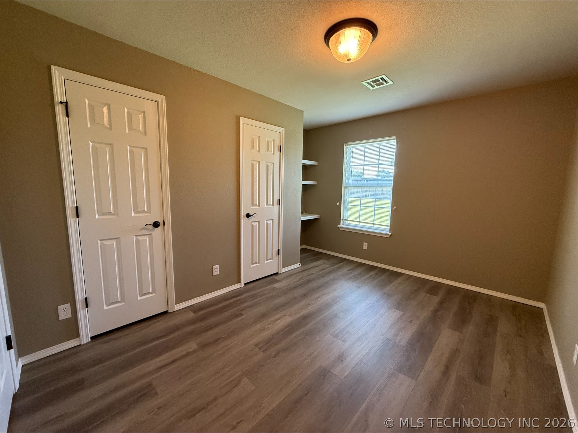 25720 E 90th Place S Property Photo 11