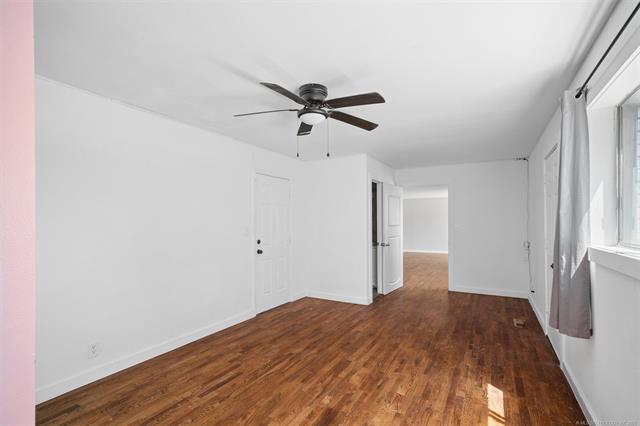 5428 E 25th Street Property Photo 9