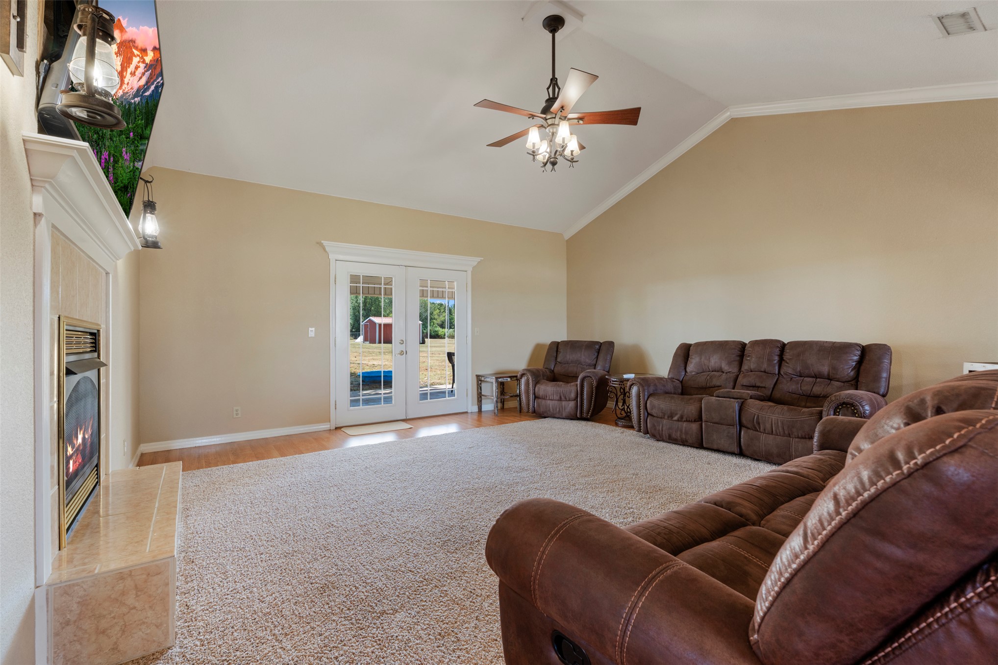 20233 E 570 Property Photo 7