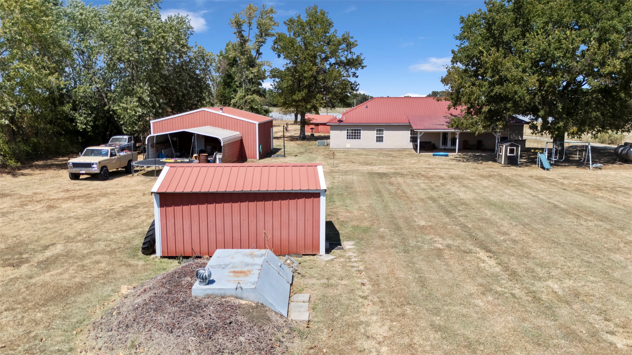 20233 E 570 Property Photo 28