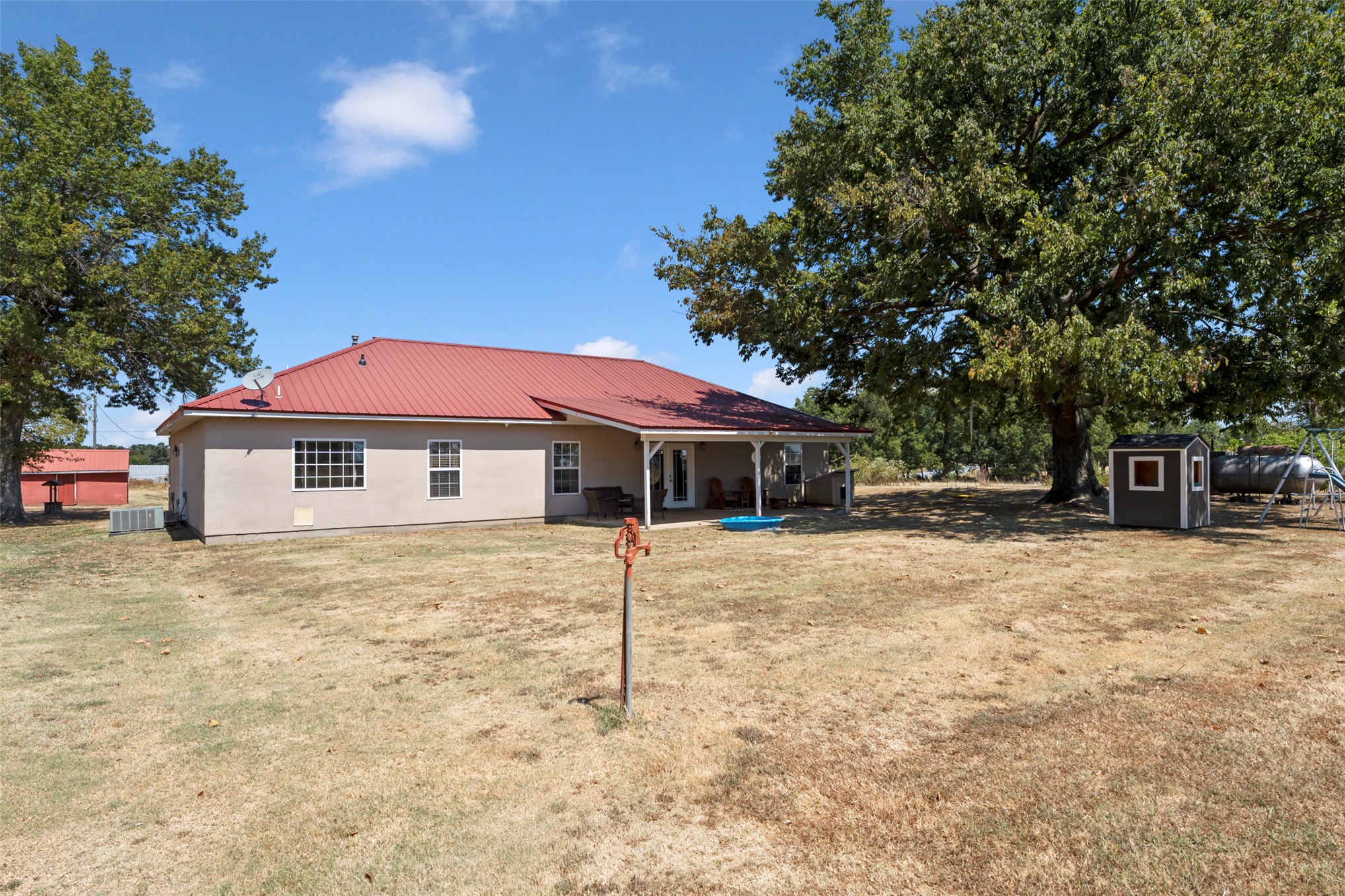 20233 E 570 Property Photo 29