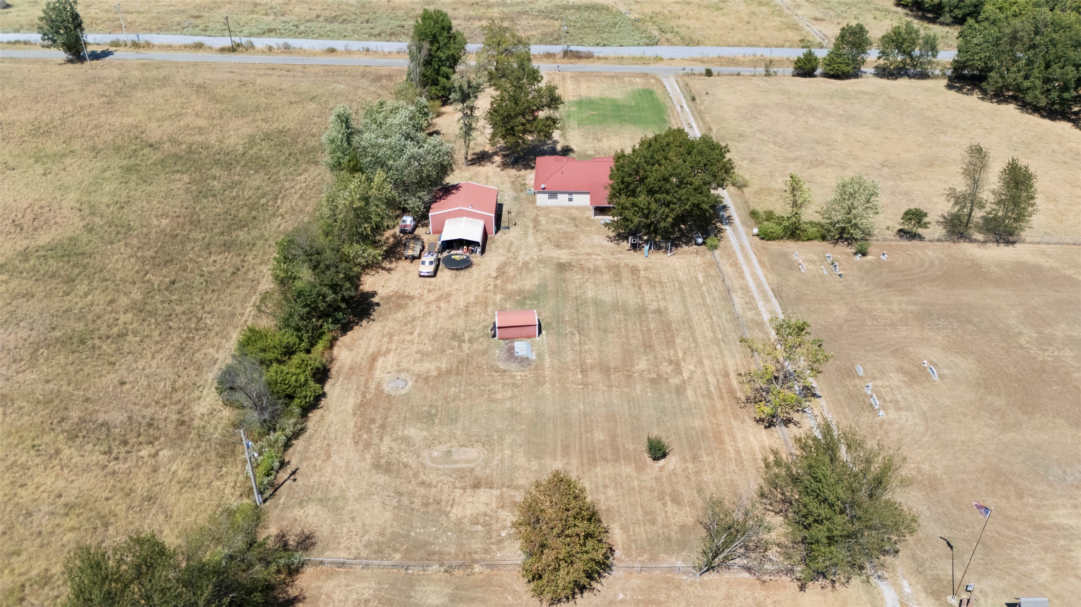 20233 E 570 Property Photo 32