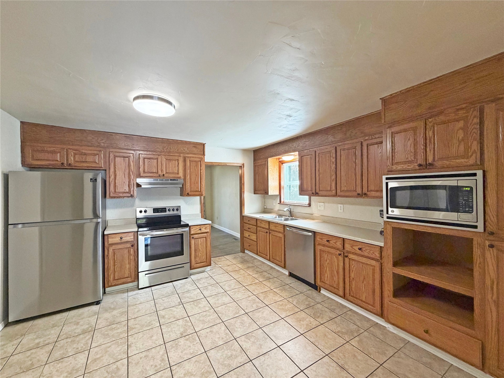 505 Mckie Street Property Photo 10