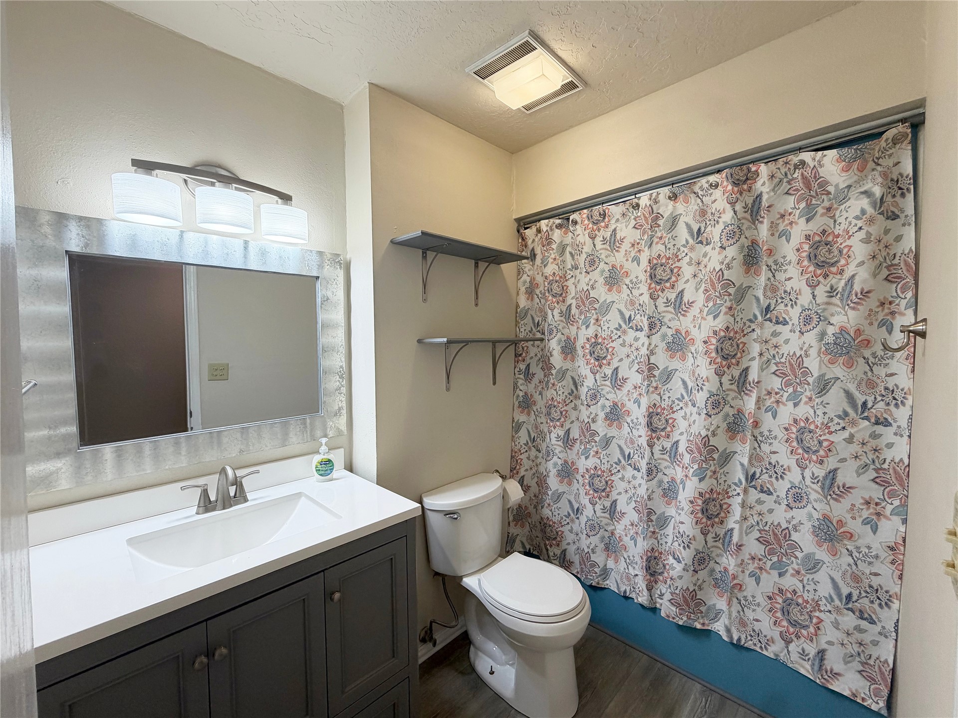 505 Mckie Street Property Photo 25