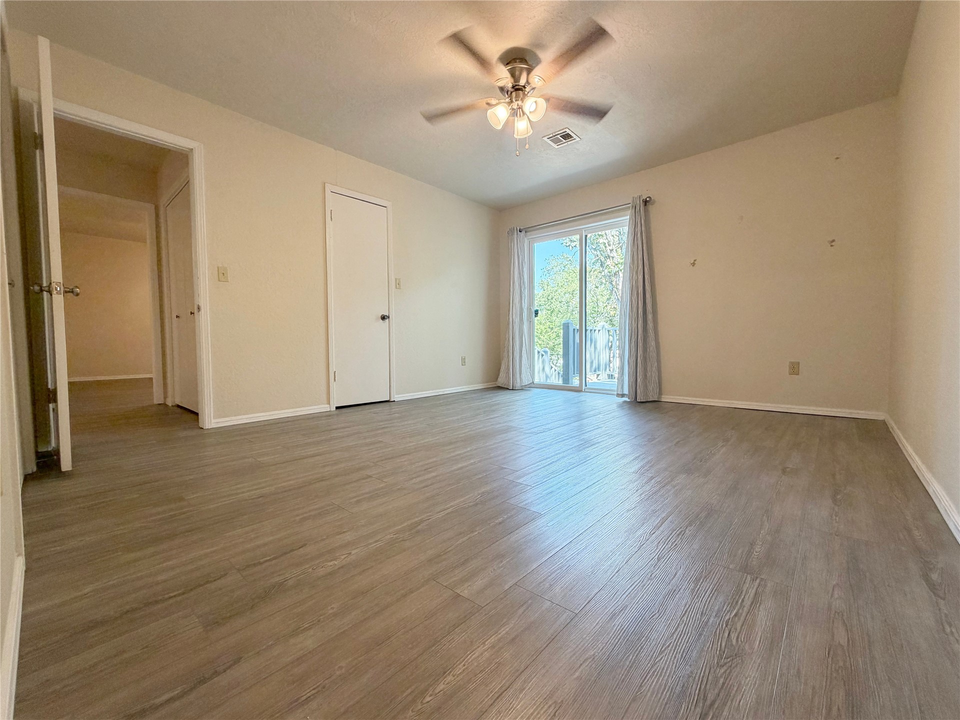 505 Mckie Street Property Photo 31