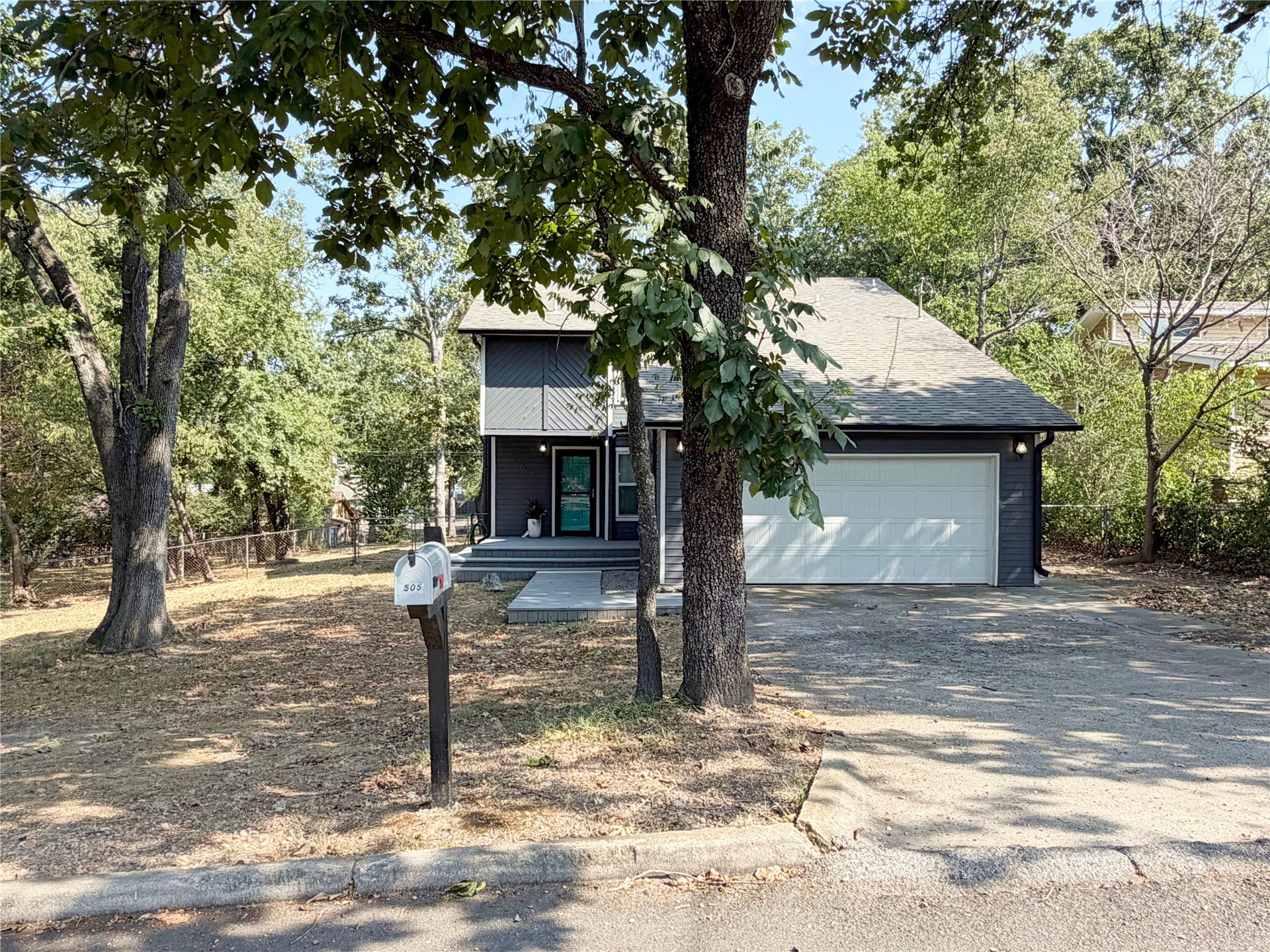 505 Mckie Street Property Photo 52