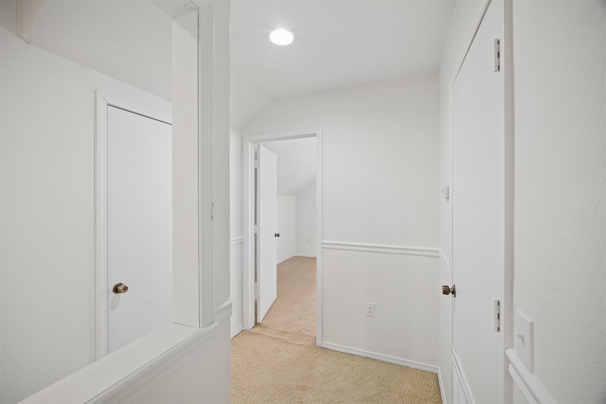 8027 S Irvington Avenue Property Photo 39