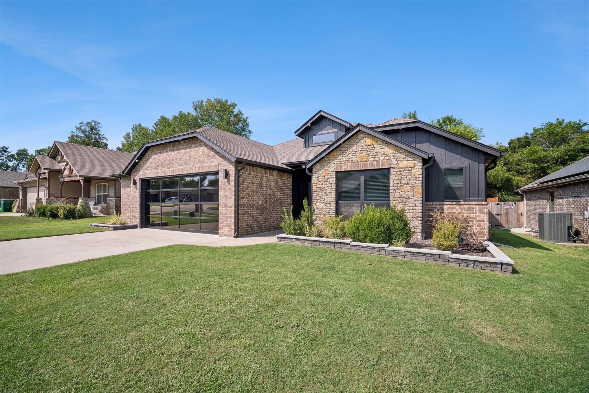 5330 Skylane Drive Property Photo 1