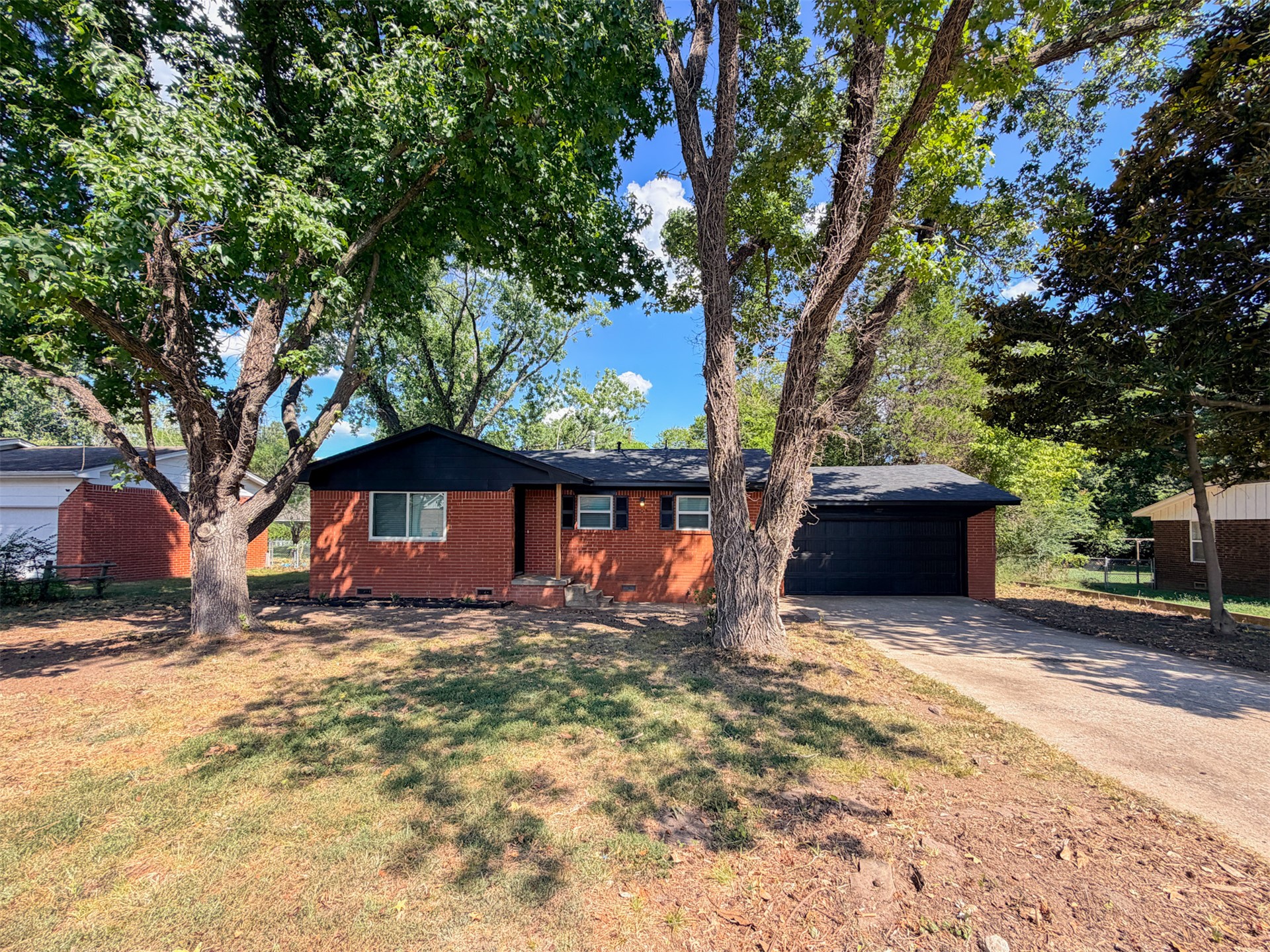 905 Lamer Avenue Property Photo 2