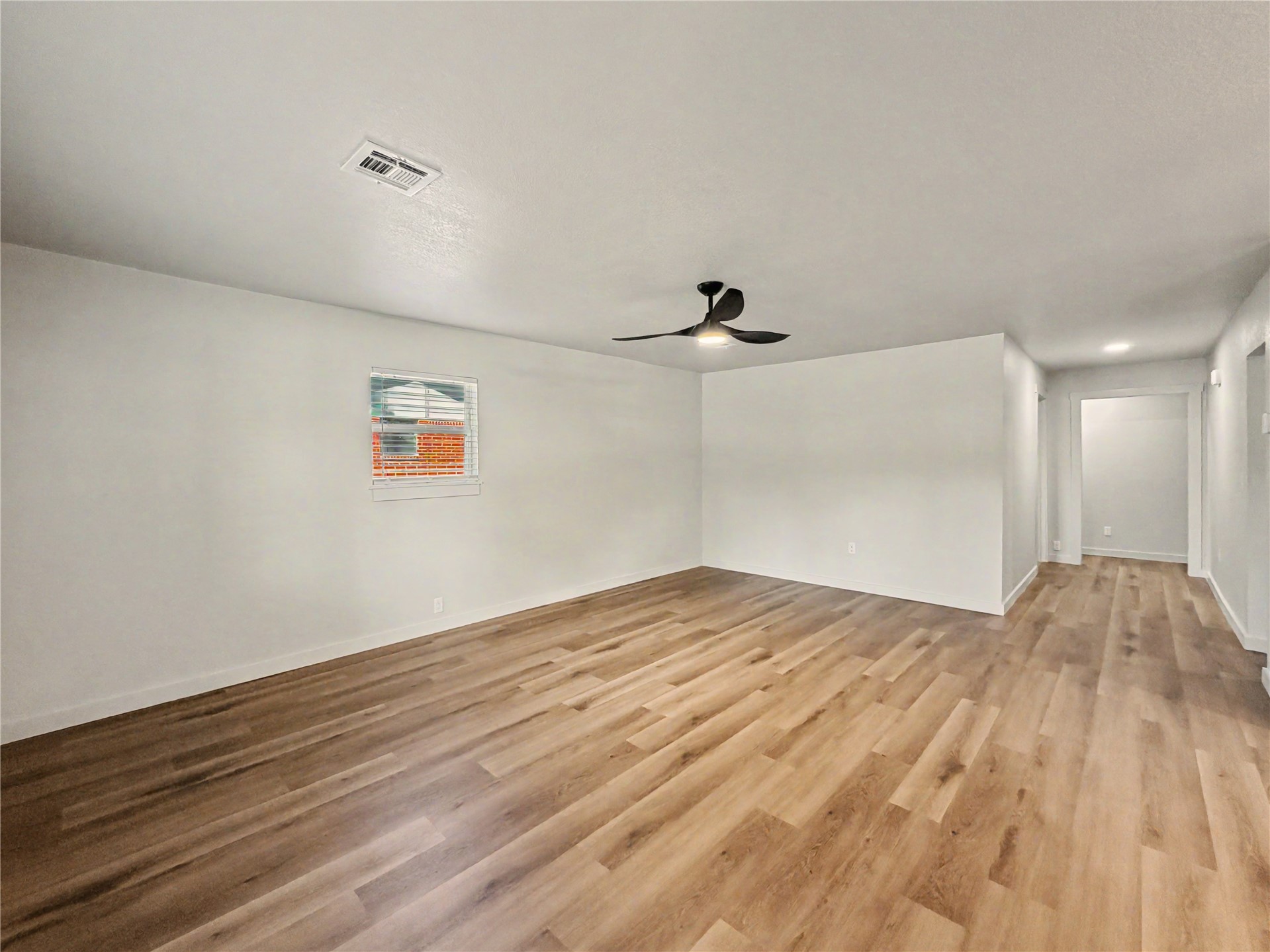 905 Lamer Avenue Property Photo 6