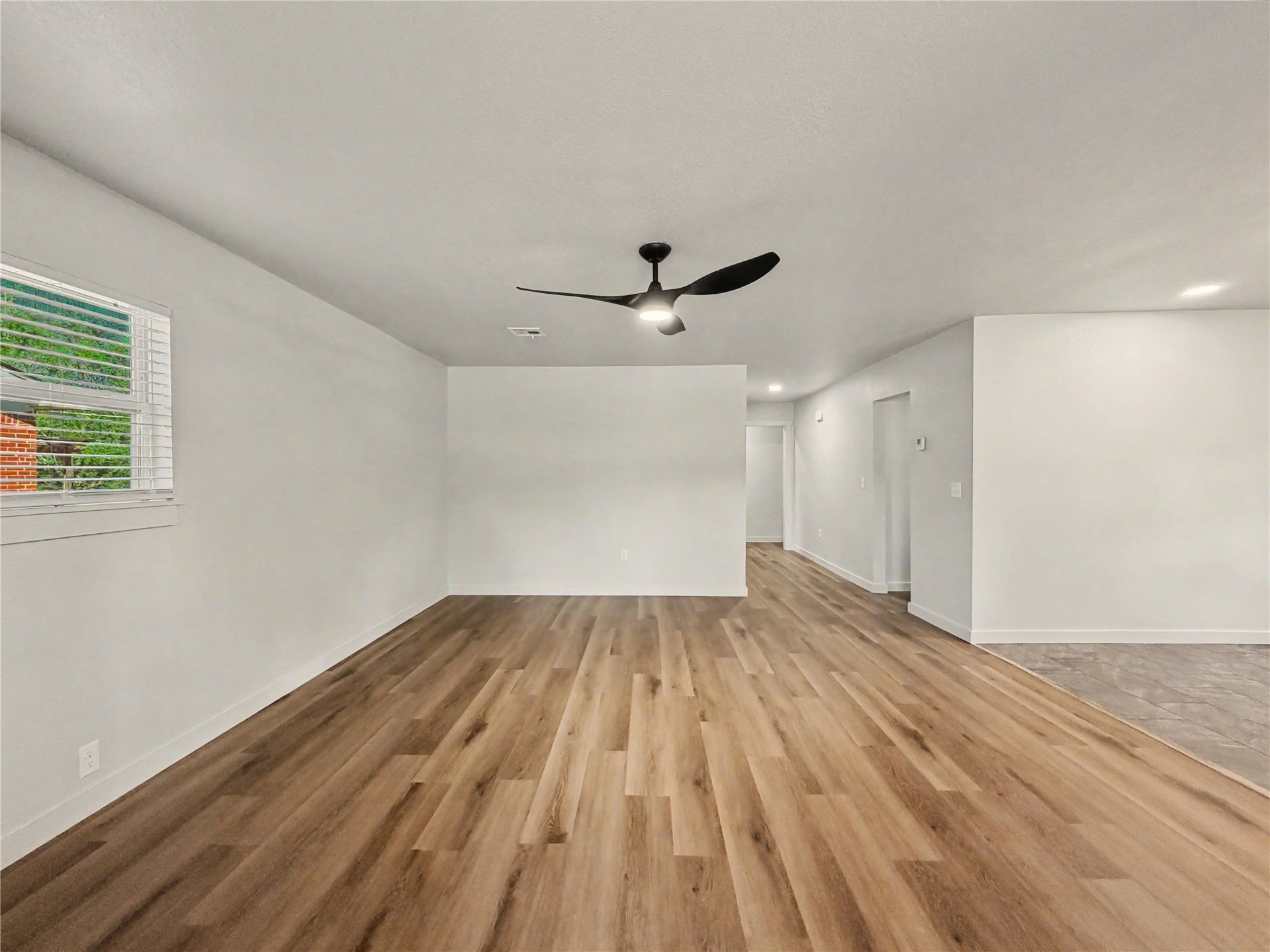 905 Lamer Avenue Property Photo 7