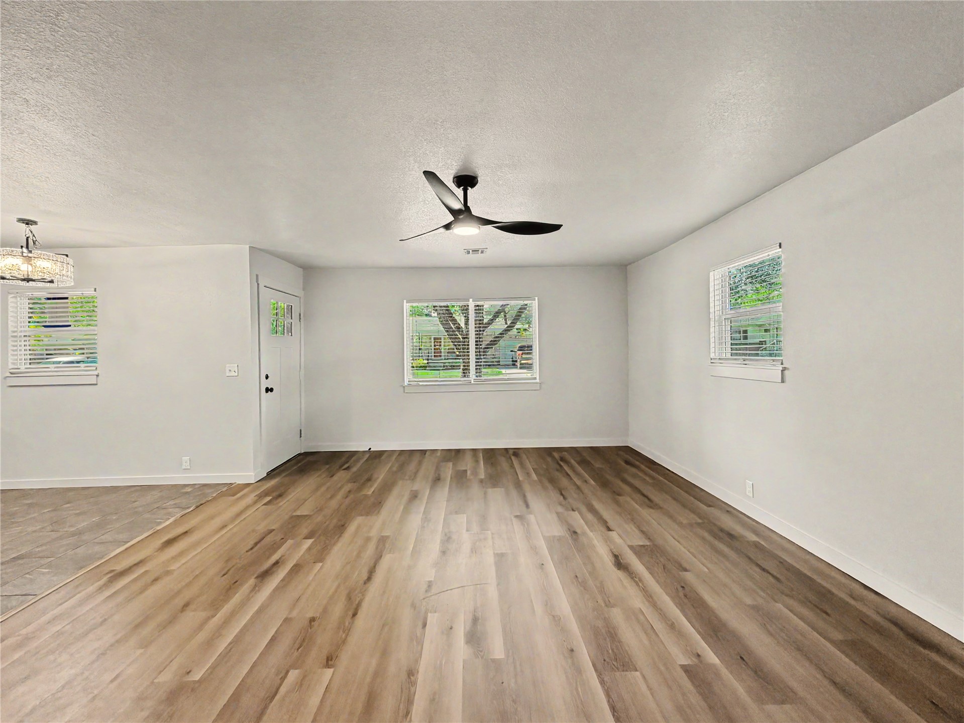 905 Lamer Avenue Property Photo 10