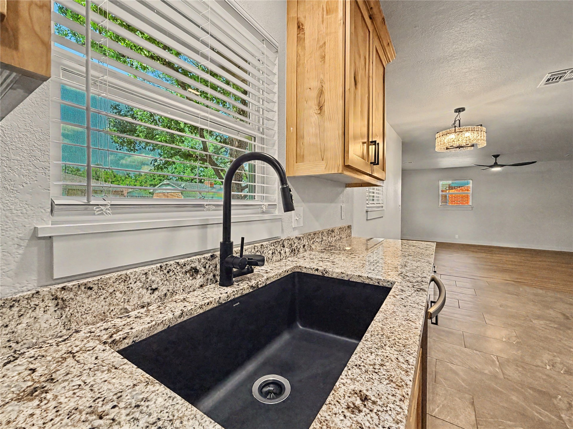 905 Lamer Avenue Property Photo 20