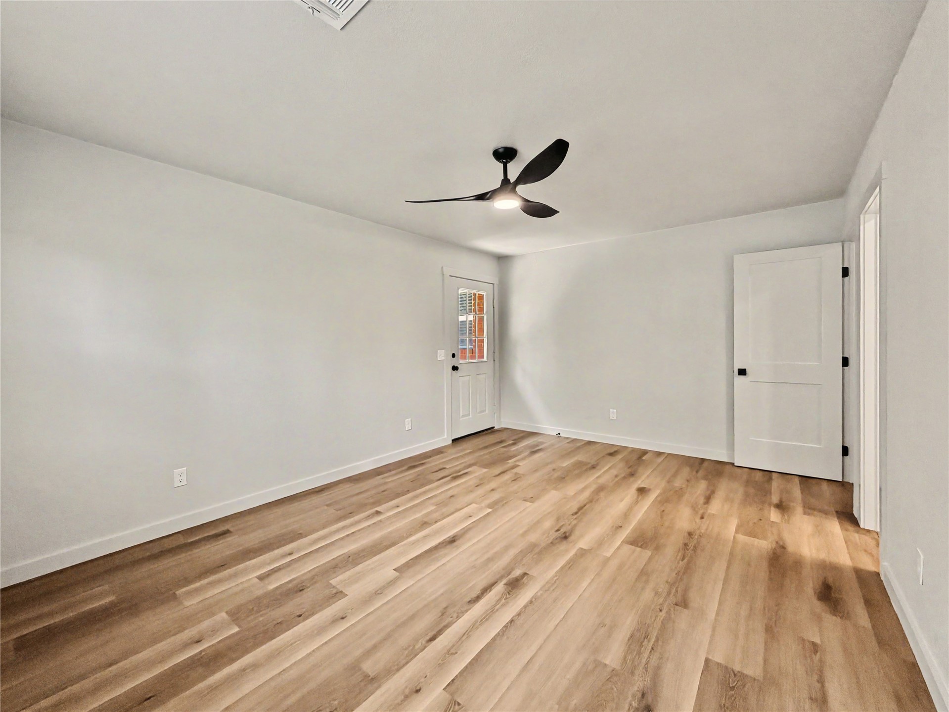 905 Lamer Avenue Property Photo 46