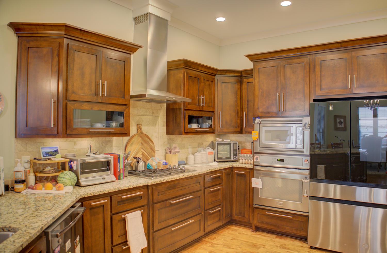 1112 E 36th Street Property Photo 17
