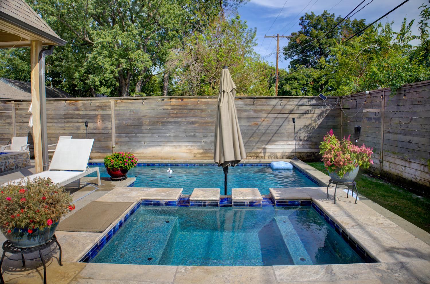 1112 E 36th Street Property Photo 55