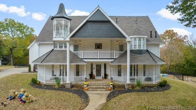 804 E Van Buren Street Property Photo 2