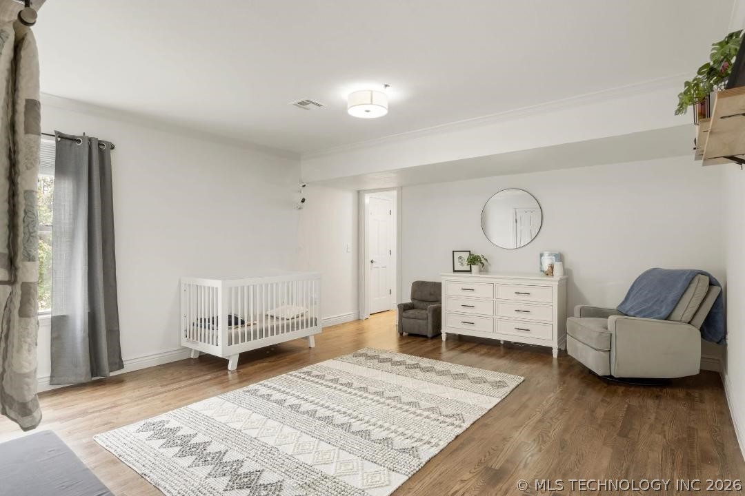 804 E Van Buren Street Property Photo 32