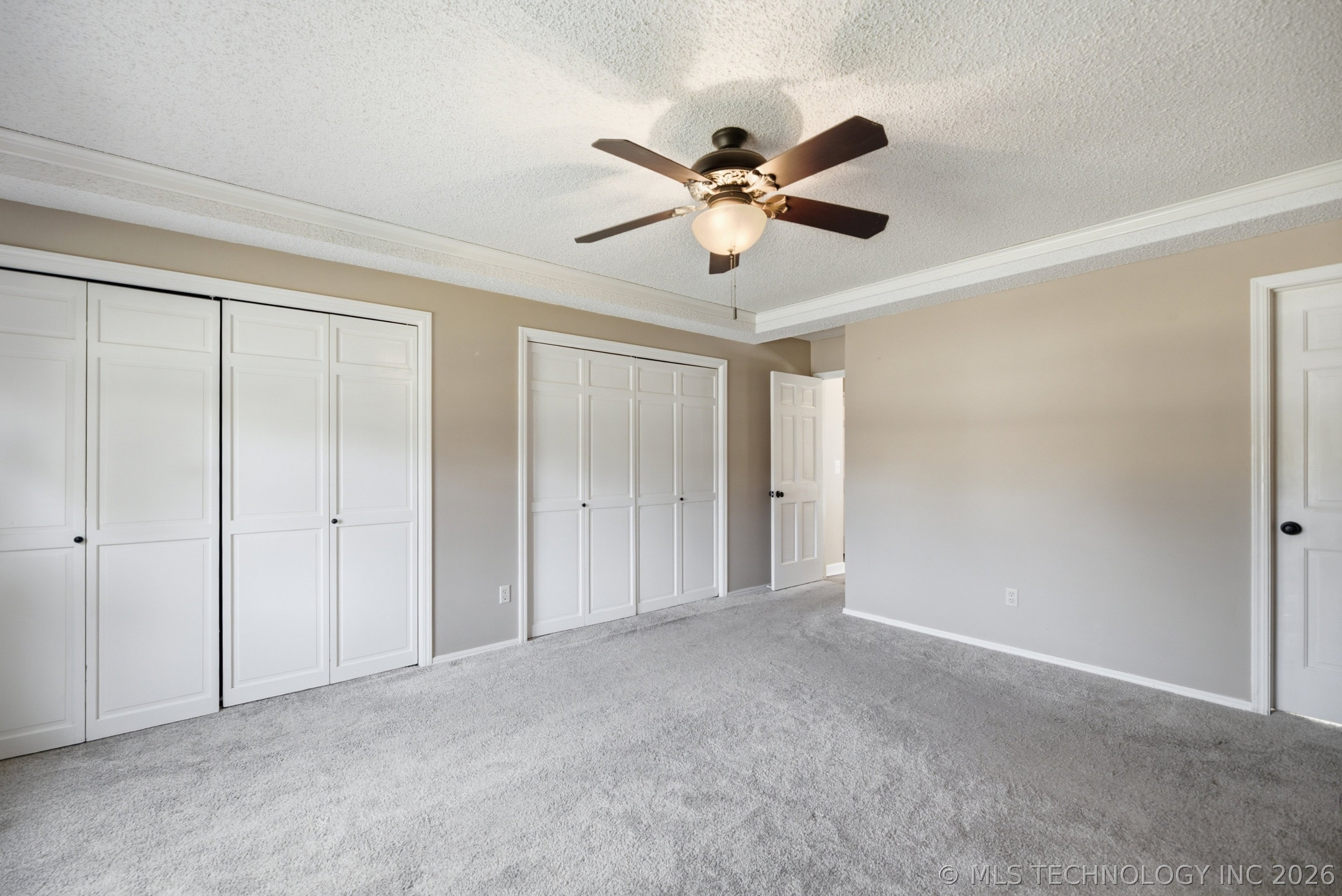 7419 S 86th East Avenue Property Photo 17