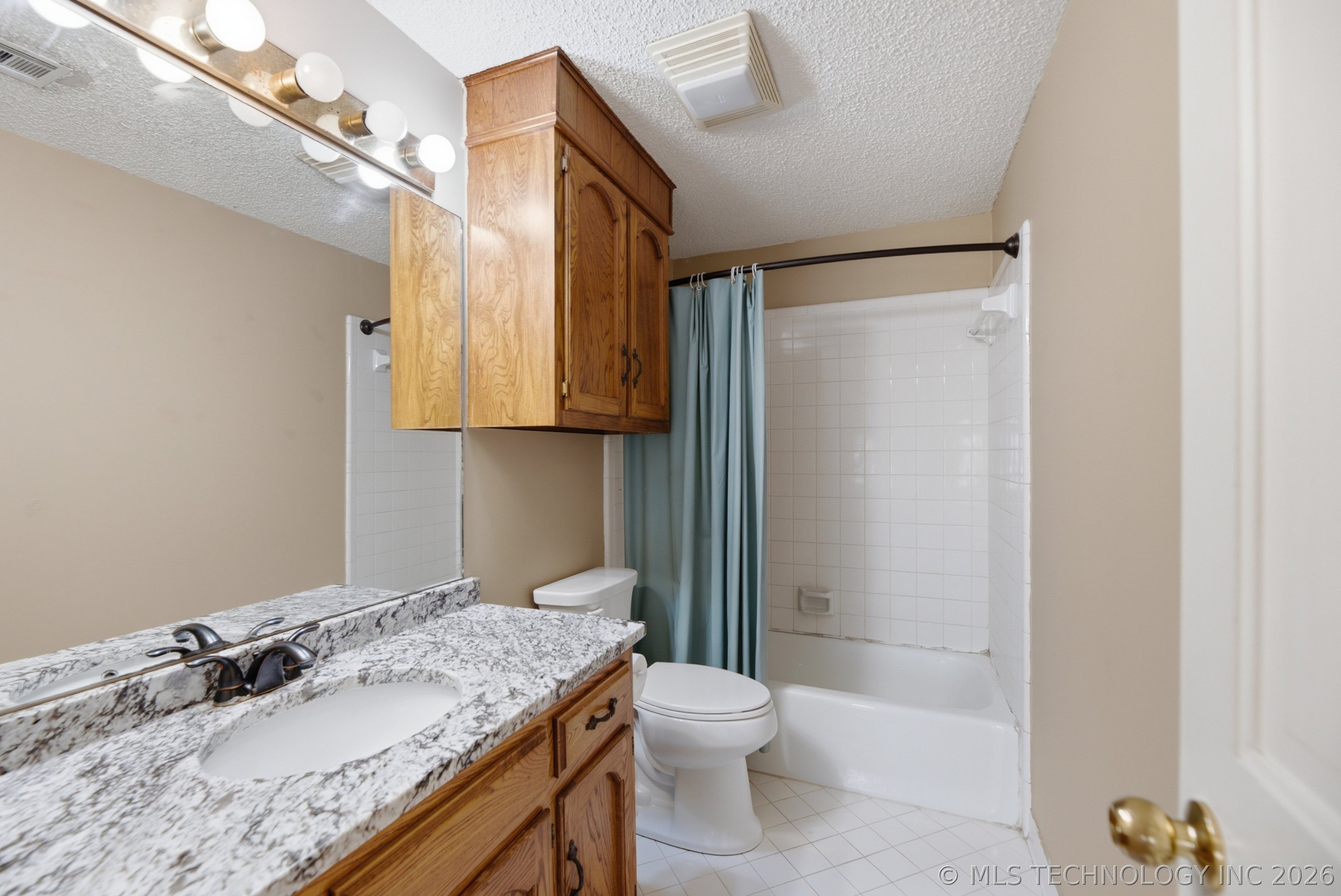 7419 S 86th East Avenue Property Photo 20