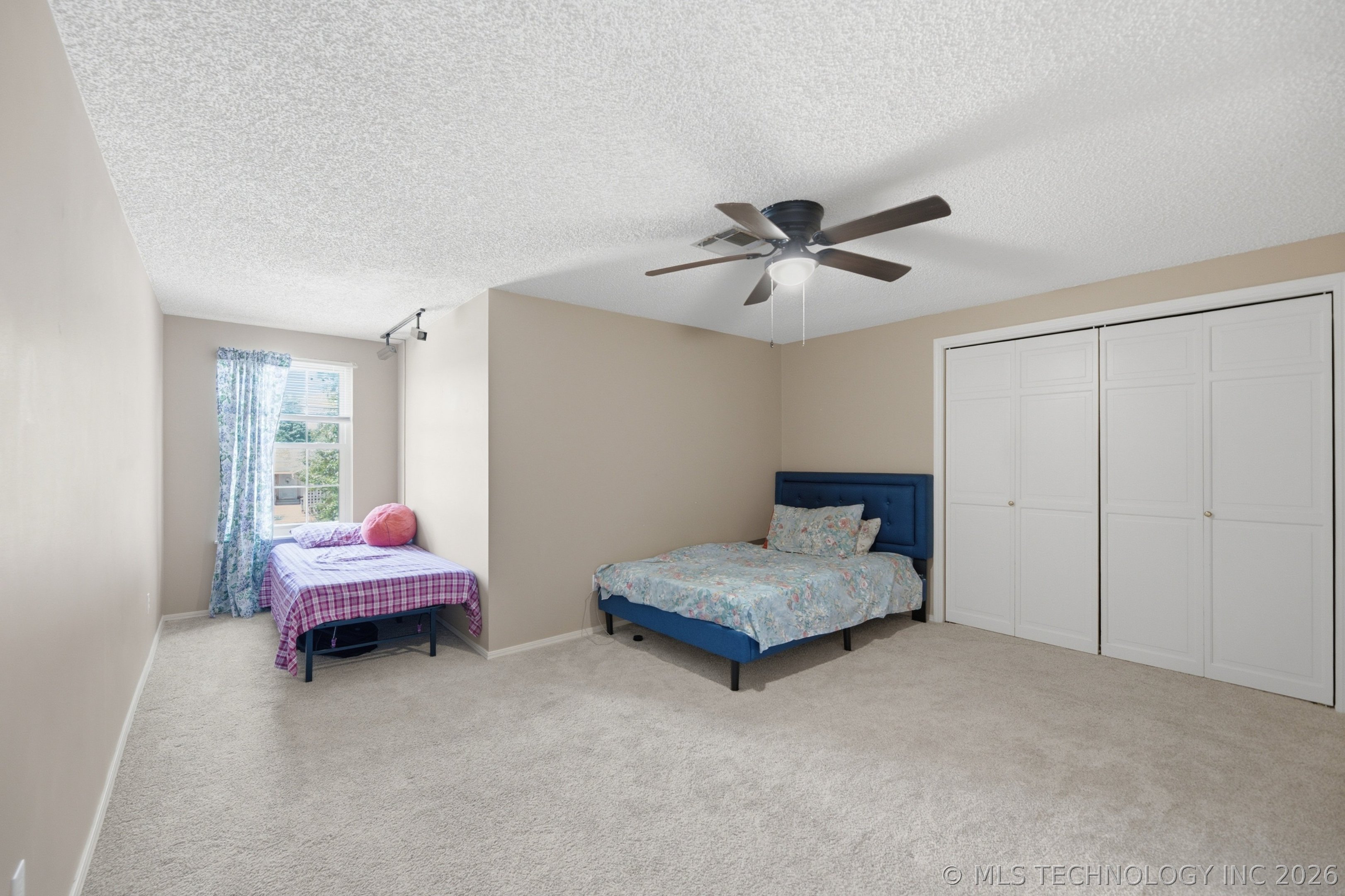7419 S 86th East Avenue Property Photo 21