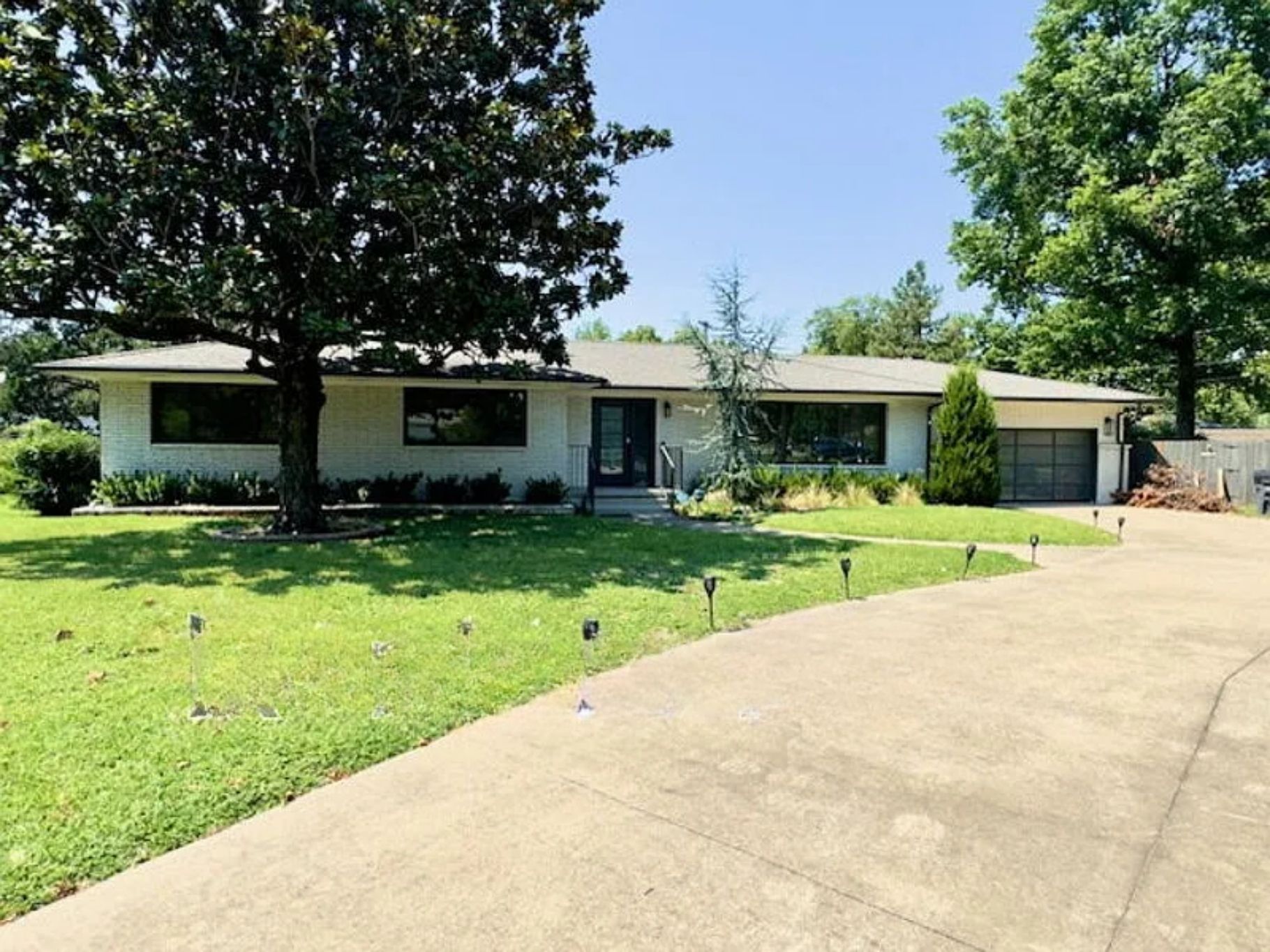 4051 E 46th Place Property Photo 1
