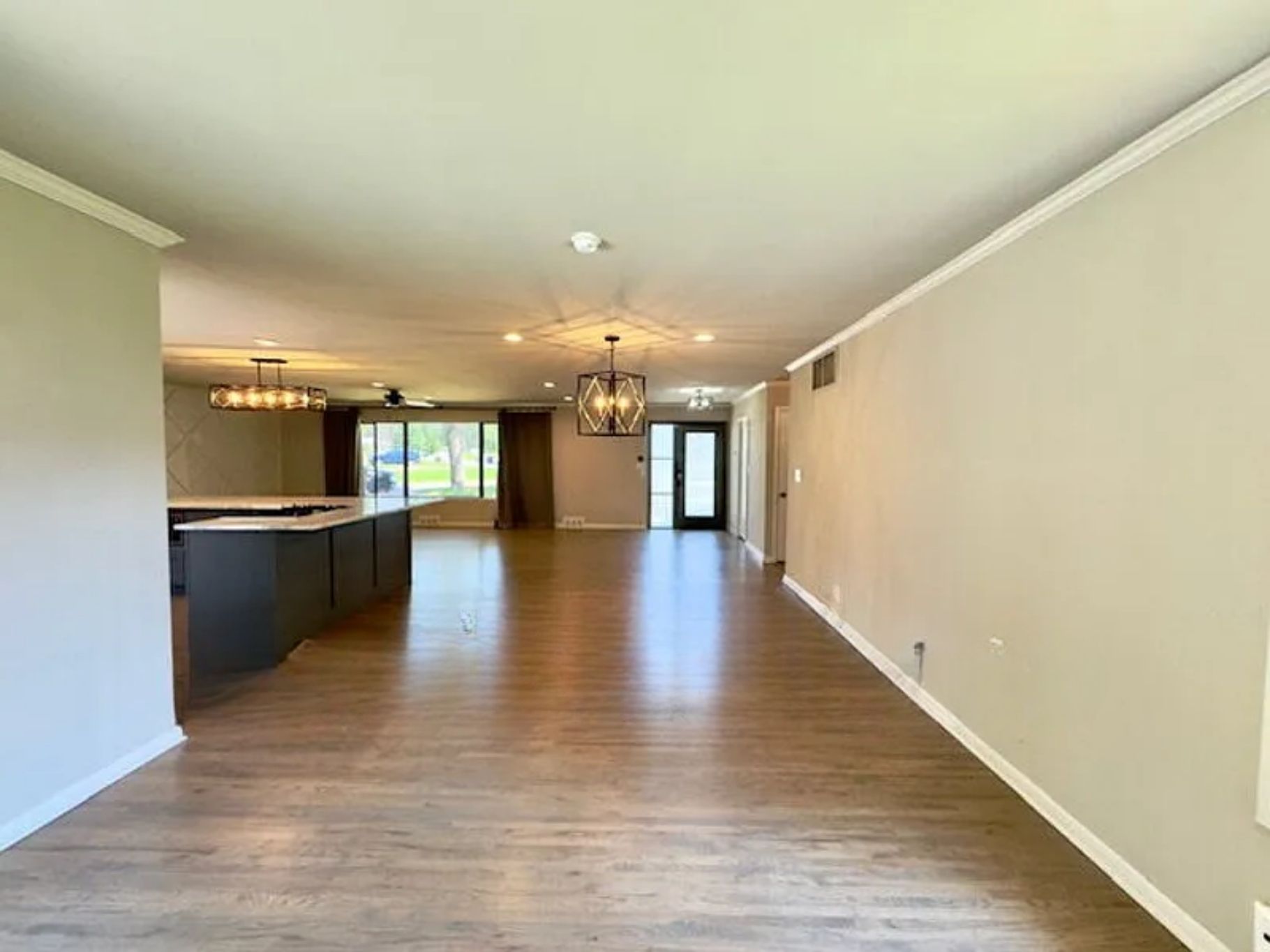 4051 E 46th Place Property Photo 14