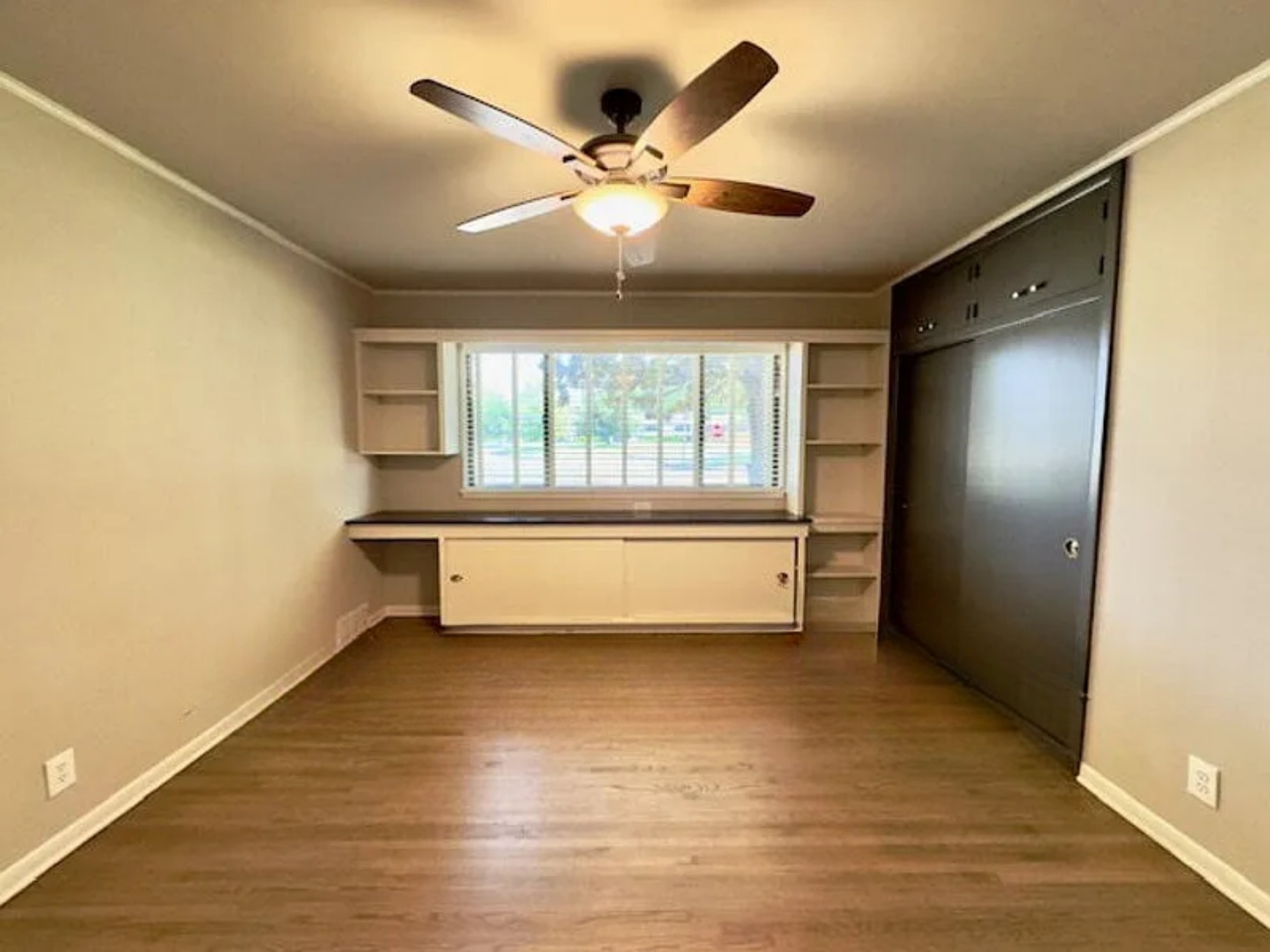 4051 E 46th Place Property Photo 19