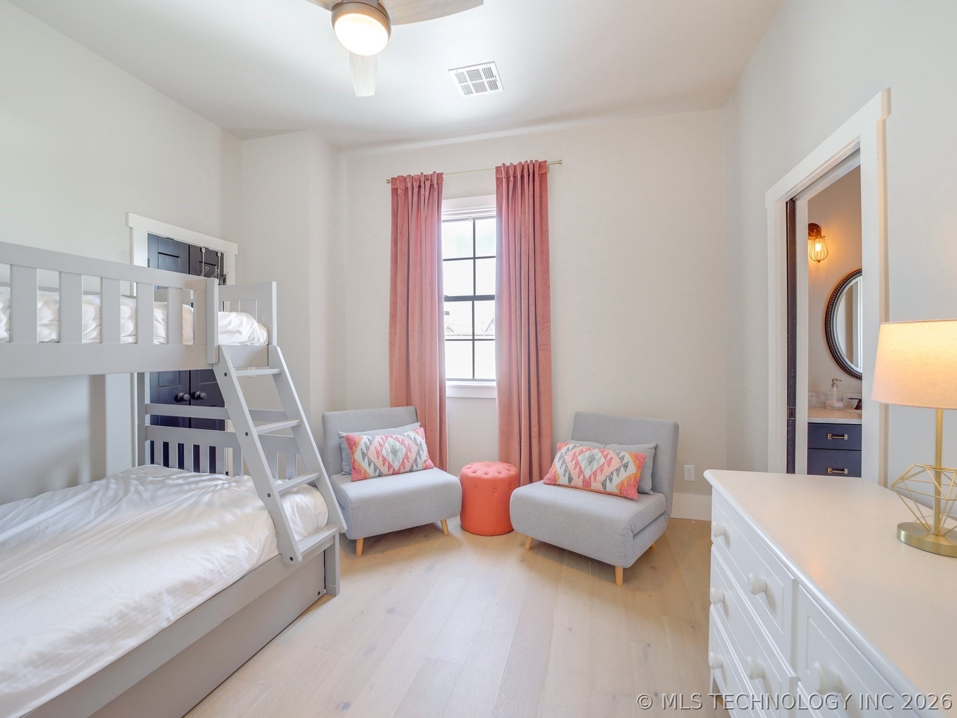29 Park Street Property Photo 23