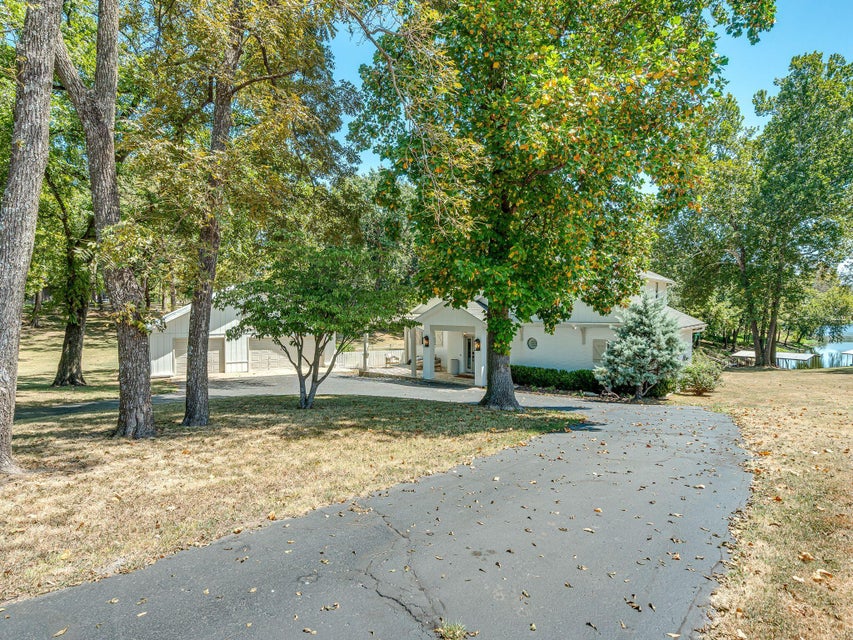 30230 562 Road Property Photo 5