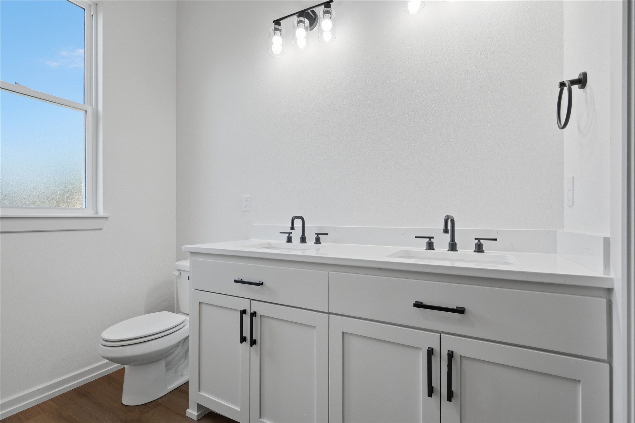 506 N Ross Street Property Photo 20