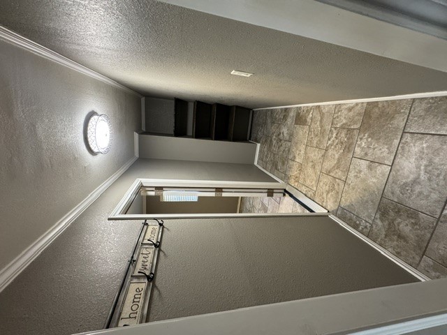 105 E Neff Street Property Photo 32