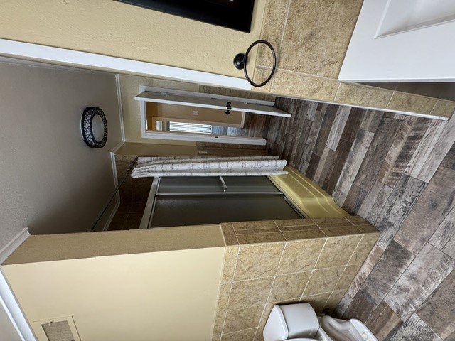 105 E Neff Street Property Photo 39