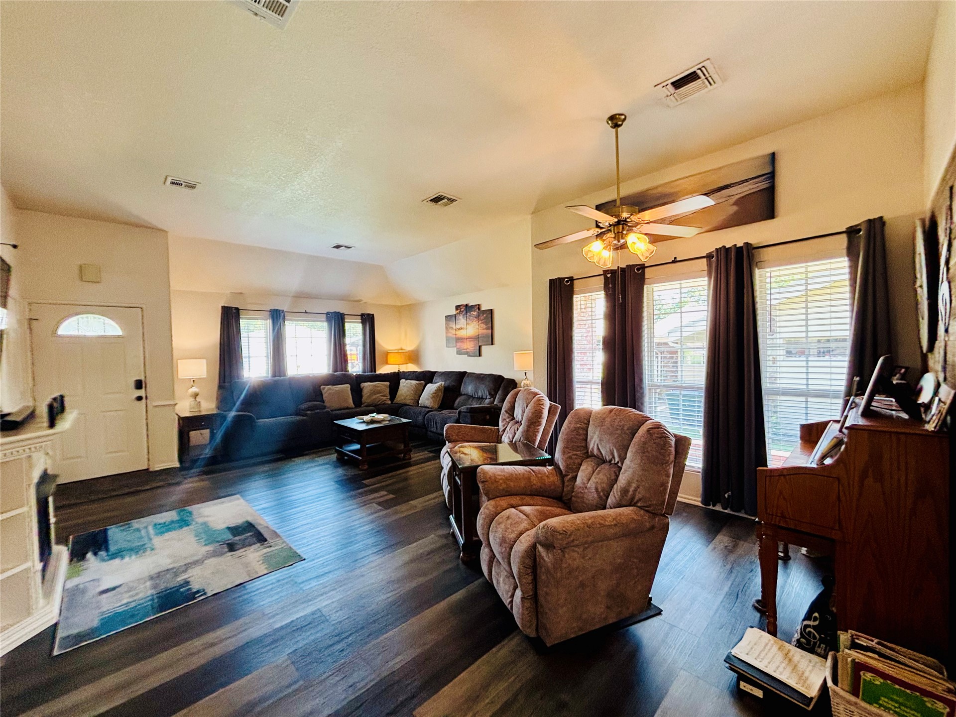 114516 Portside Drive Property Photo 14