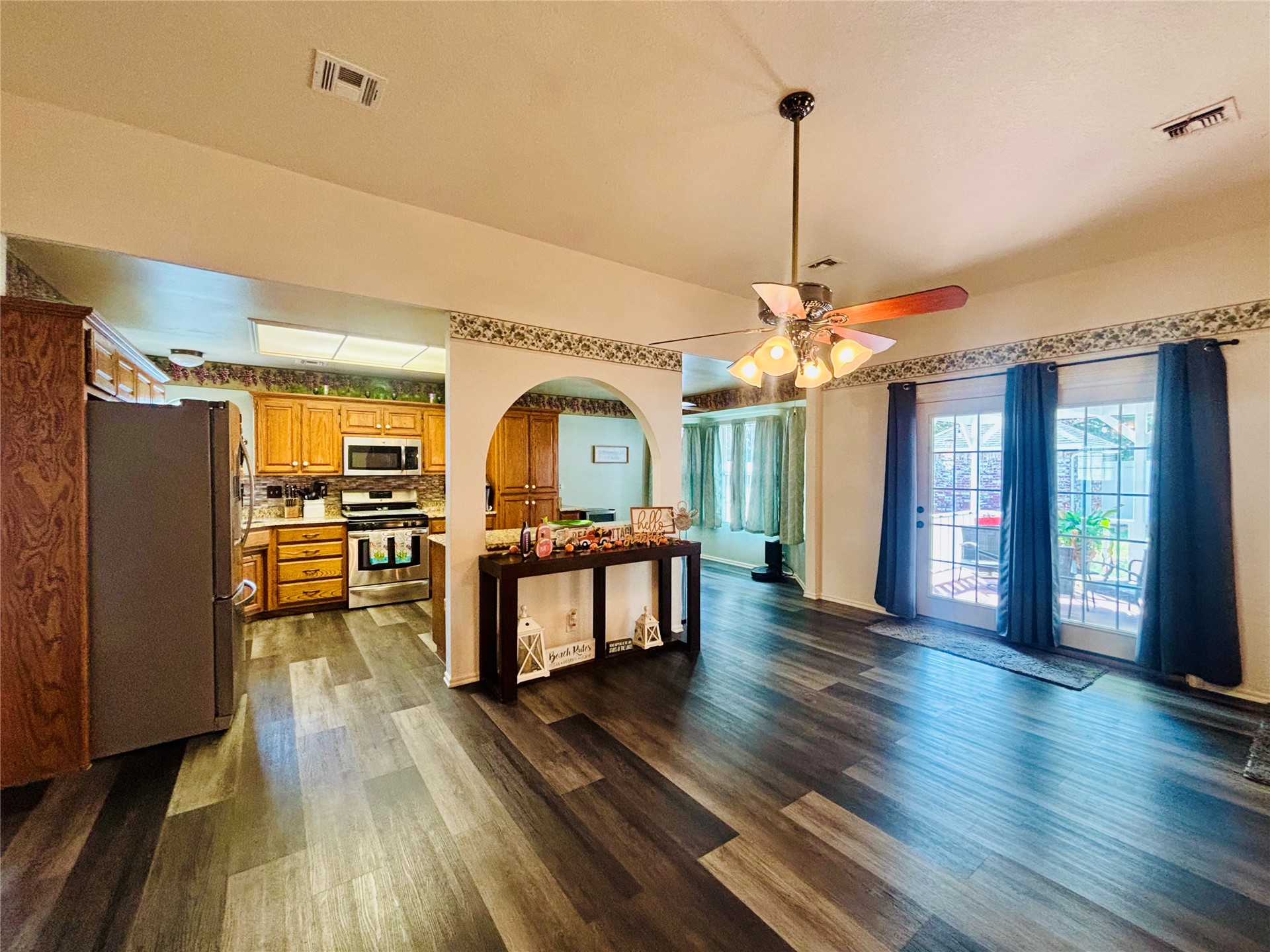 114516 Portside Drive Property Photo 38