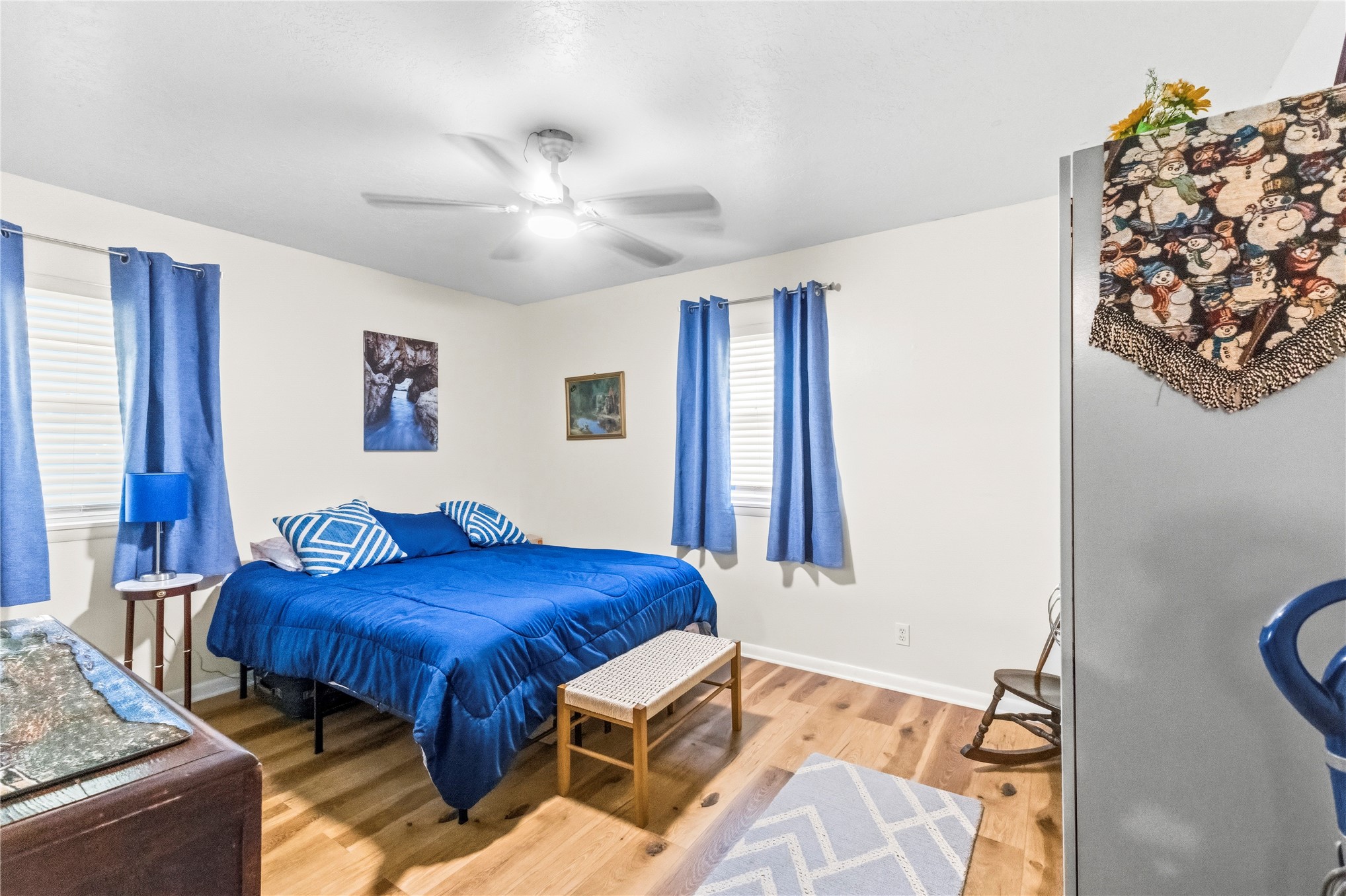 506 E Schmid Property Photo 16