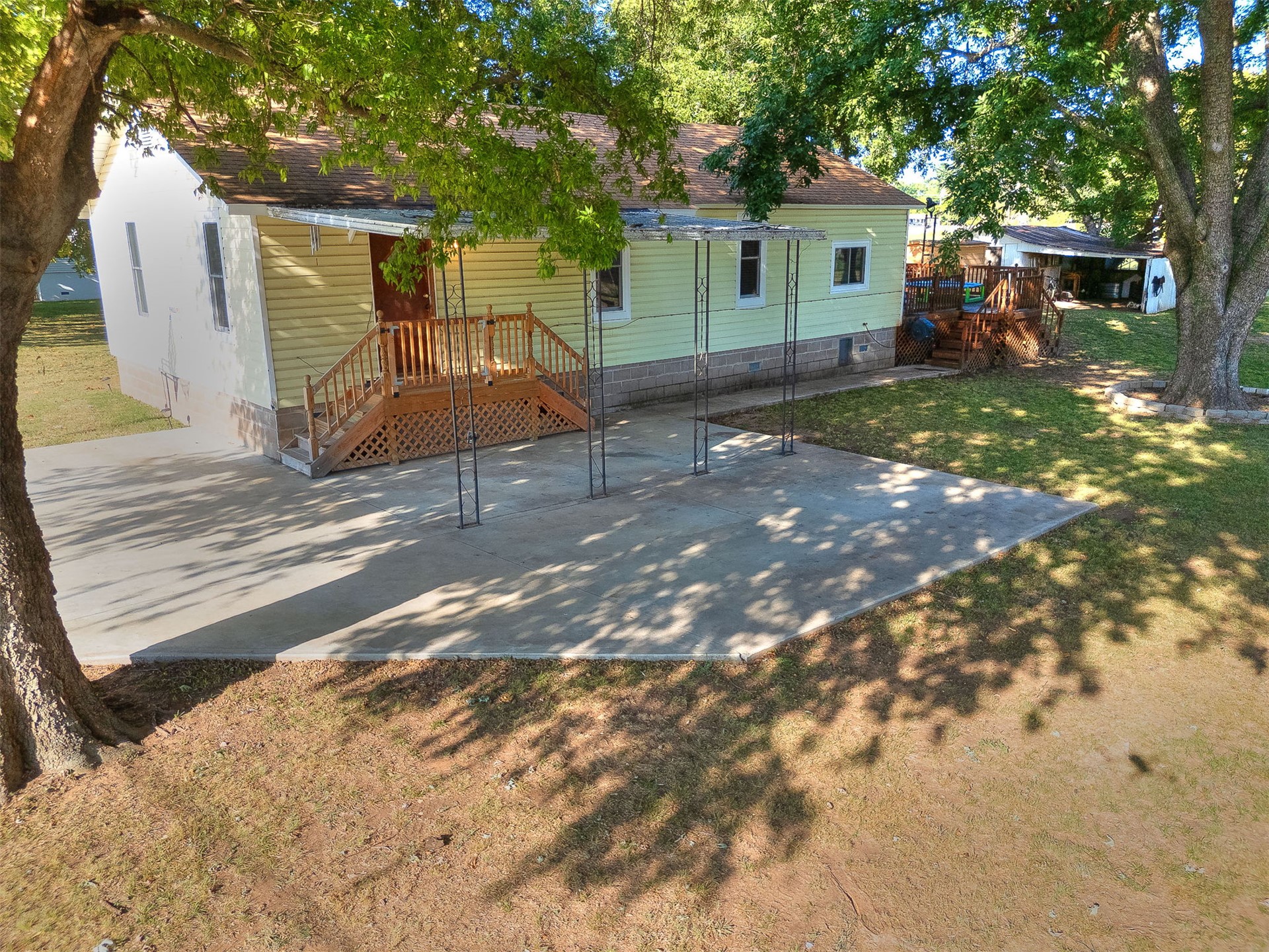2019 S 161st West Avenue Property Photo 25