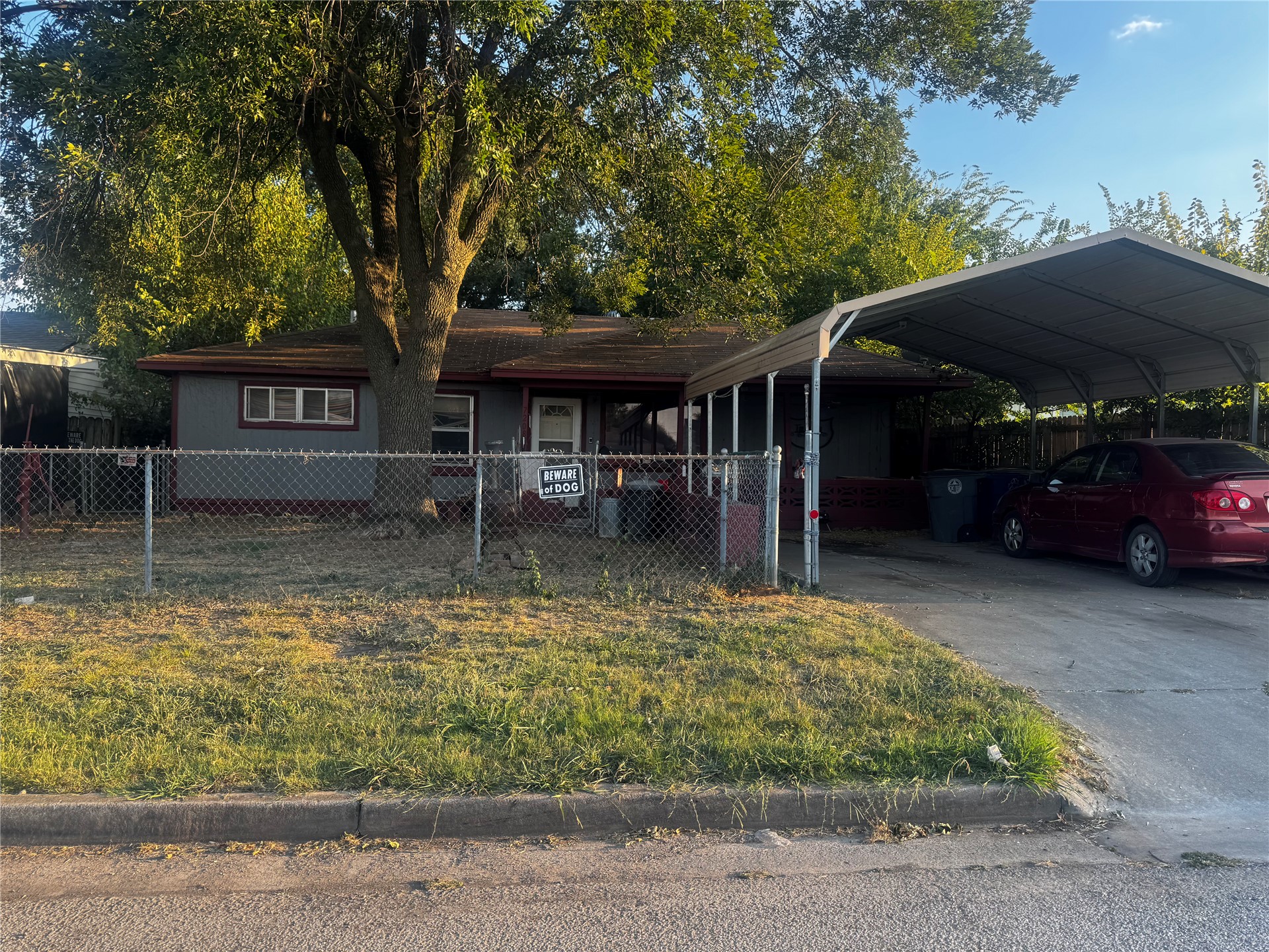 7208 E Oklahoma Street Property Photo 1