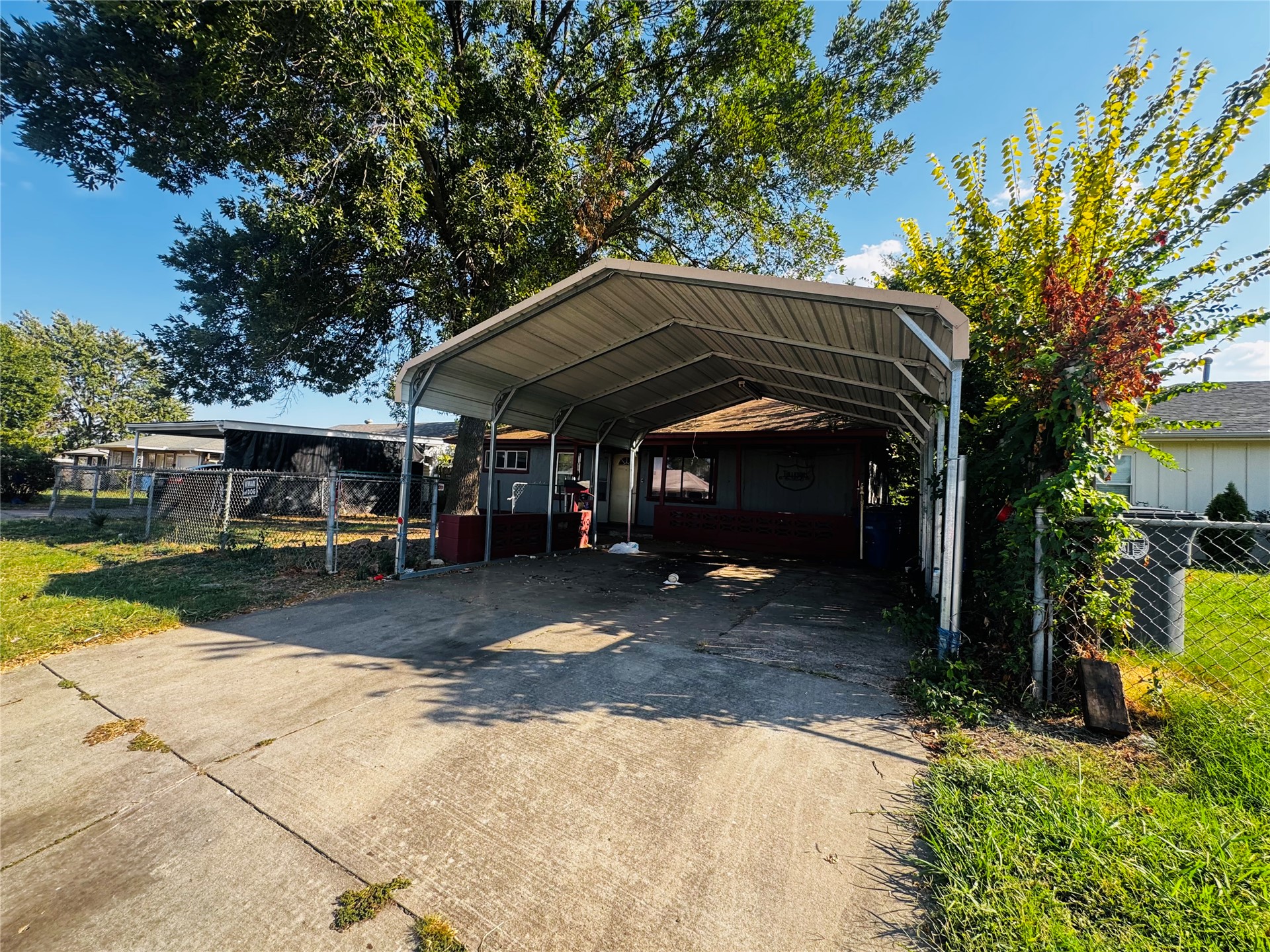 7208 E Oklahoma Street Property Photo 2