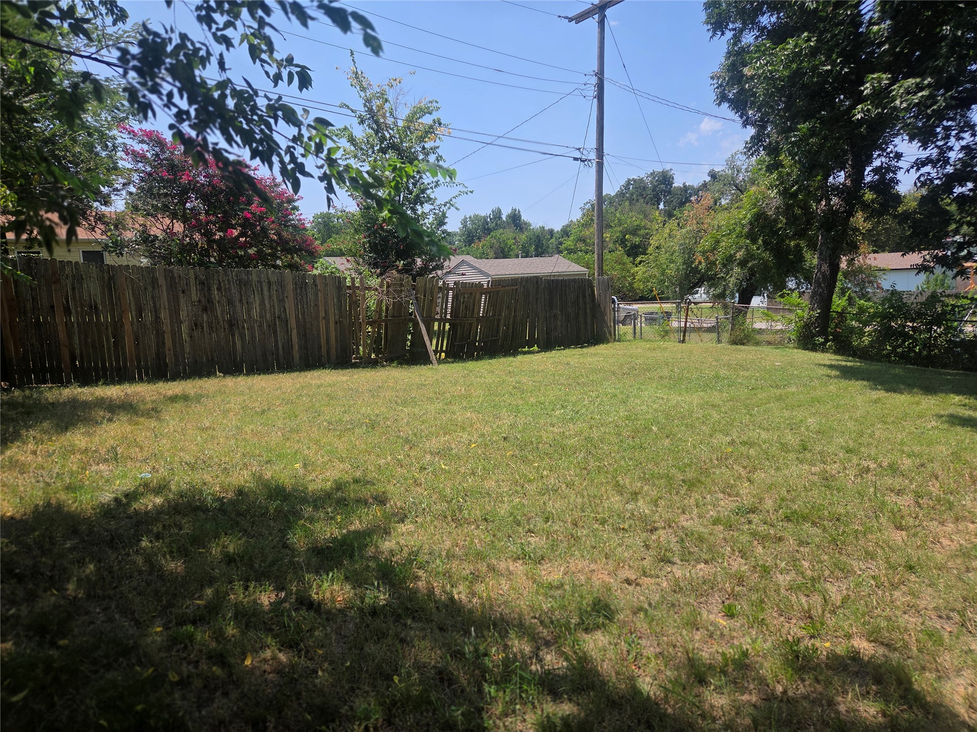 2020 W 46th Street Property Photo 18