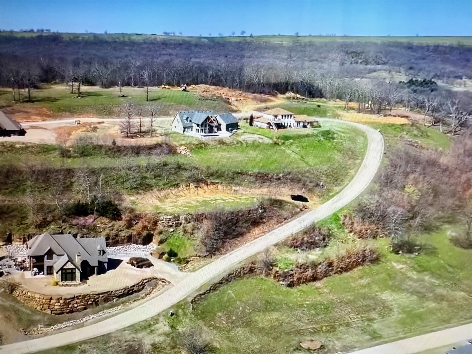 Spring Hill Property Photo 4