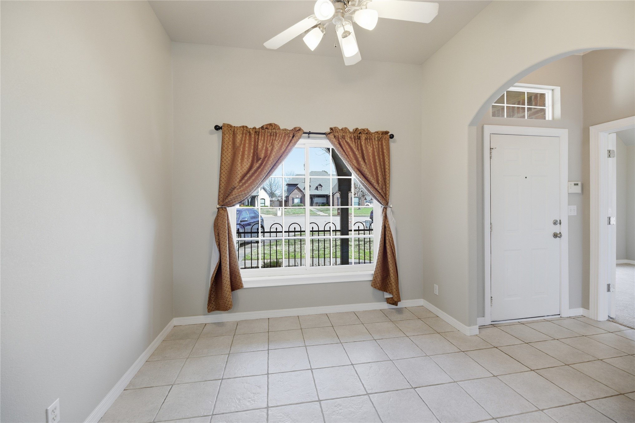 508 N Willow Street Property Photo 11