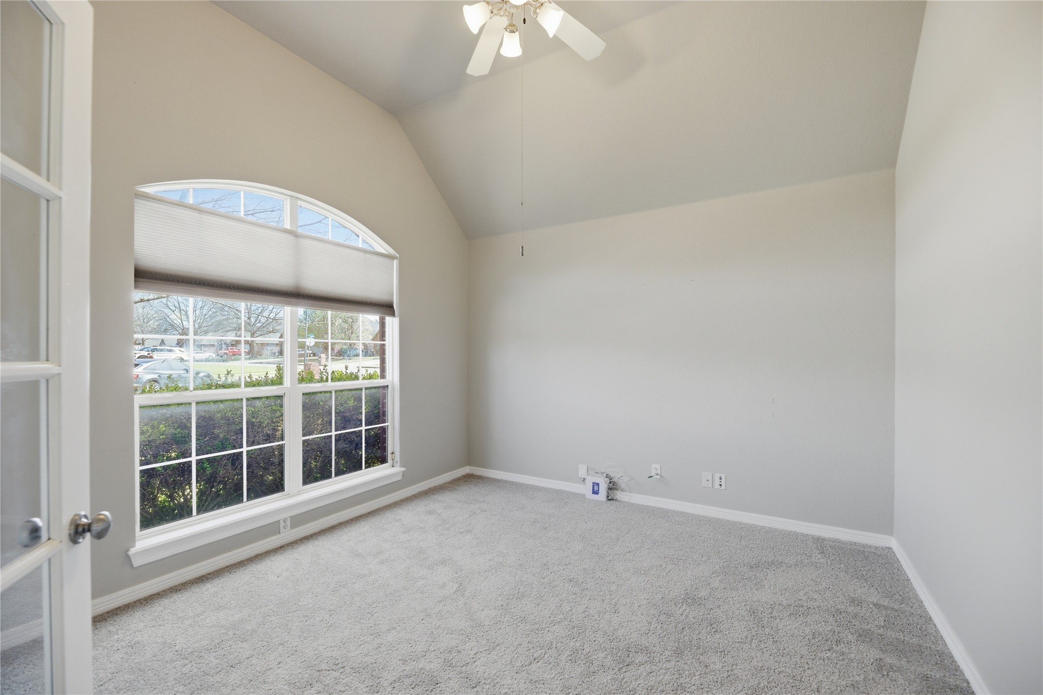 508 N Willow Street Property Photo 13