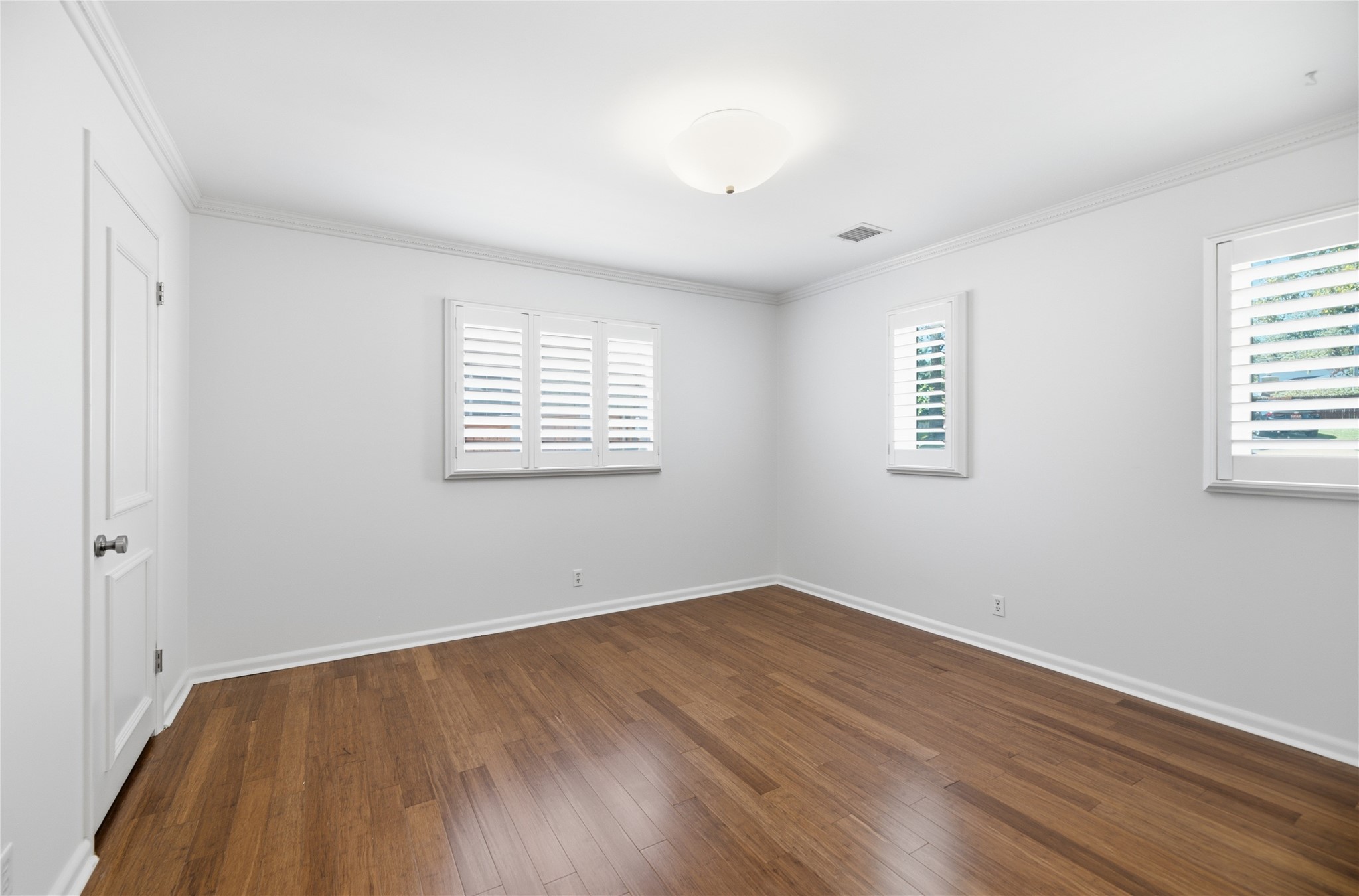 3623 S Florence Avenue Property Photo 18