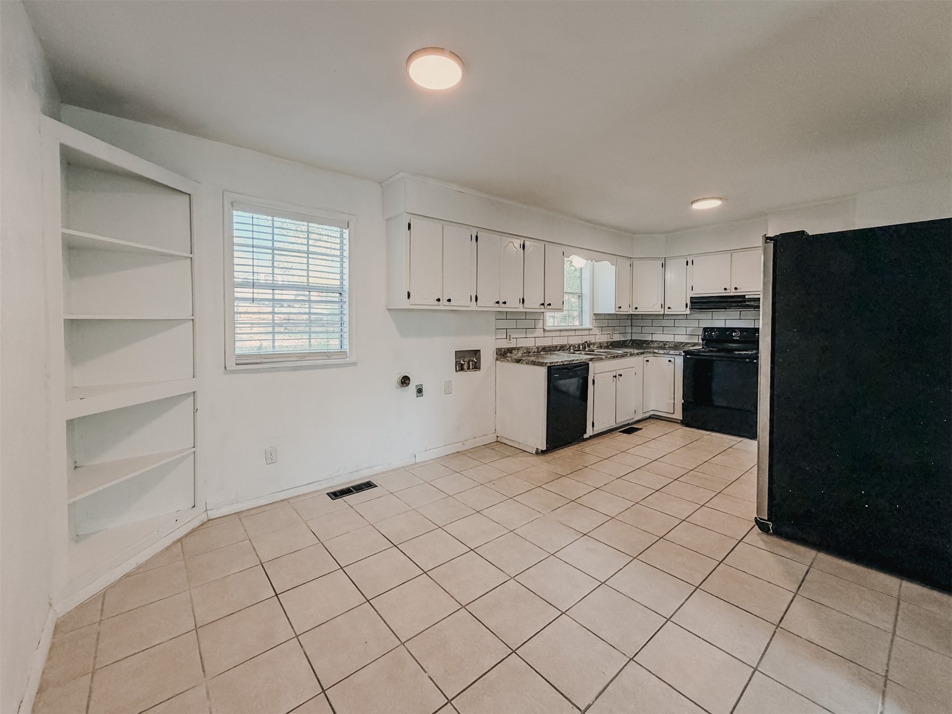 102 Kupsick Street Property Photo 10