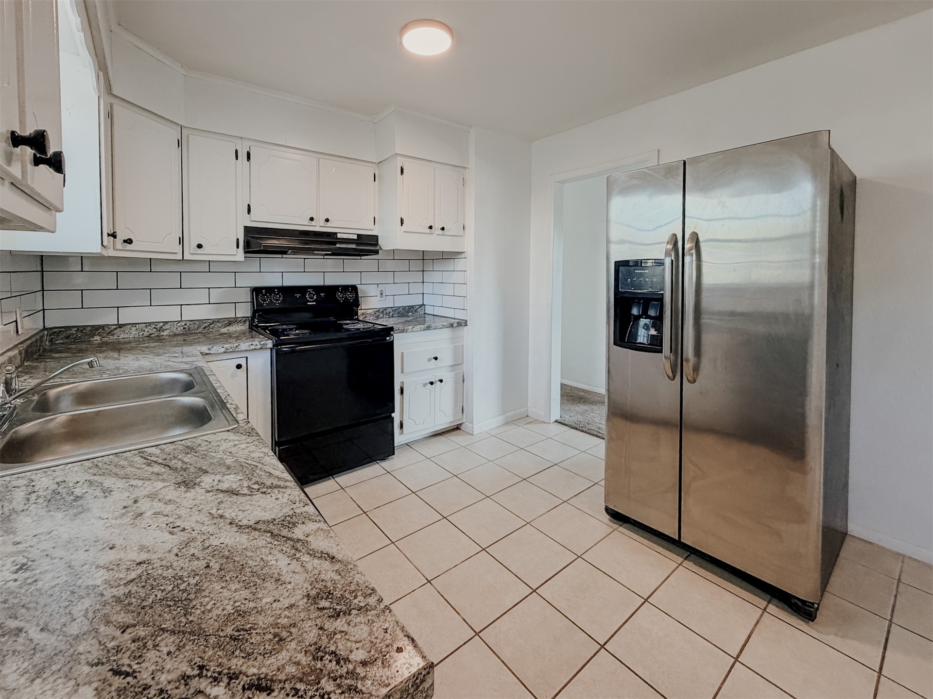 102 Kupsick Street Property Photo 16