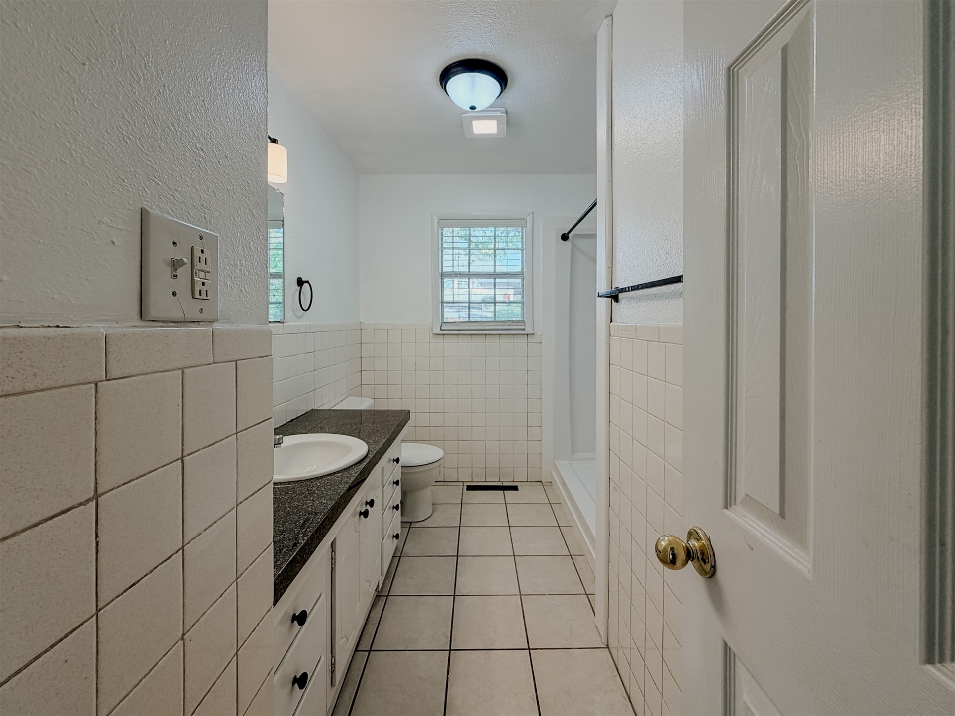 102 Kupsick Street Property Photo 26